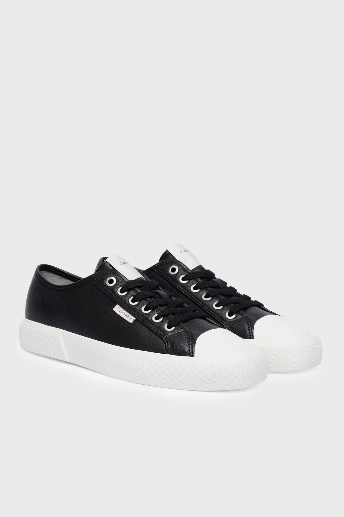 Calvin Klein Deri Logolu Sneaker HW0HW03077BEH Kadın Ayakkabı HW0HW03077 BEH SİYAH - 2