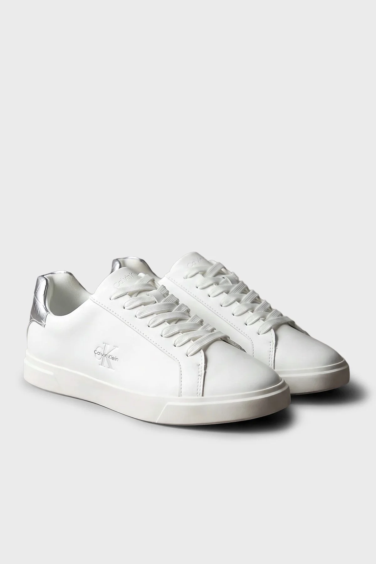Calvin Klein Deri Logolu Sneaker HW0HW03312061 Kadın Ayakkabı HW0HW03312 061 Beyaz-gümüş - 2