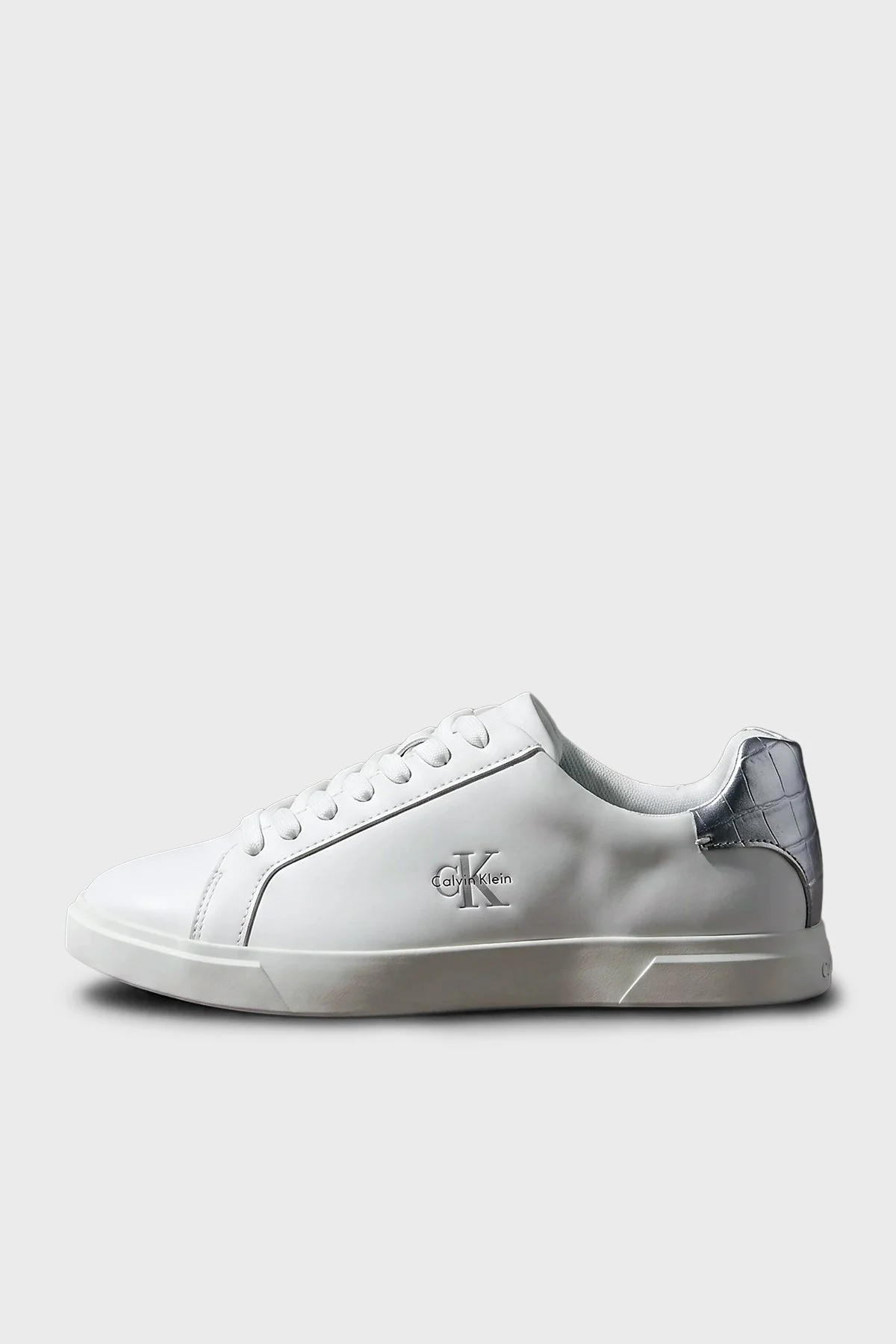 Calvin Klein Deri Logolu Sneaker HW0HW03312061 Kadın Ayakkabı HW0HW03312 061 Beyaz-gümüş - 3