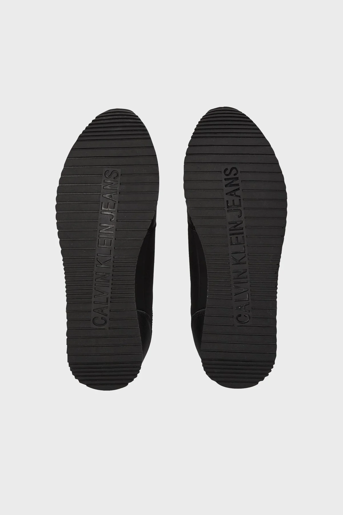 Calvin Klein Deri Logolu Sneaker YM0YM011180GM Erkek Ayakkabı YM0YM01118 0GM SİYAH-BEYAZ - 5