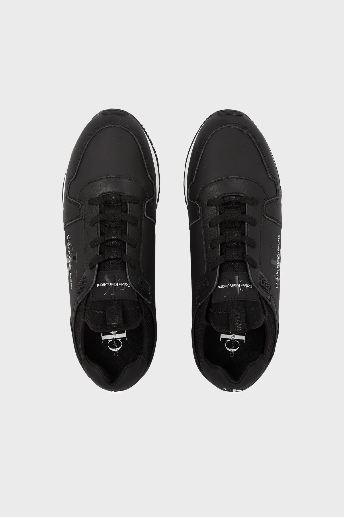 Calvin Klein Deri Logolu Sneaker YM0YM011180GM Erkek Ayakkabı YM0YM01118 0GM SİYAH-BEYAZ - 8