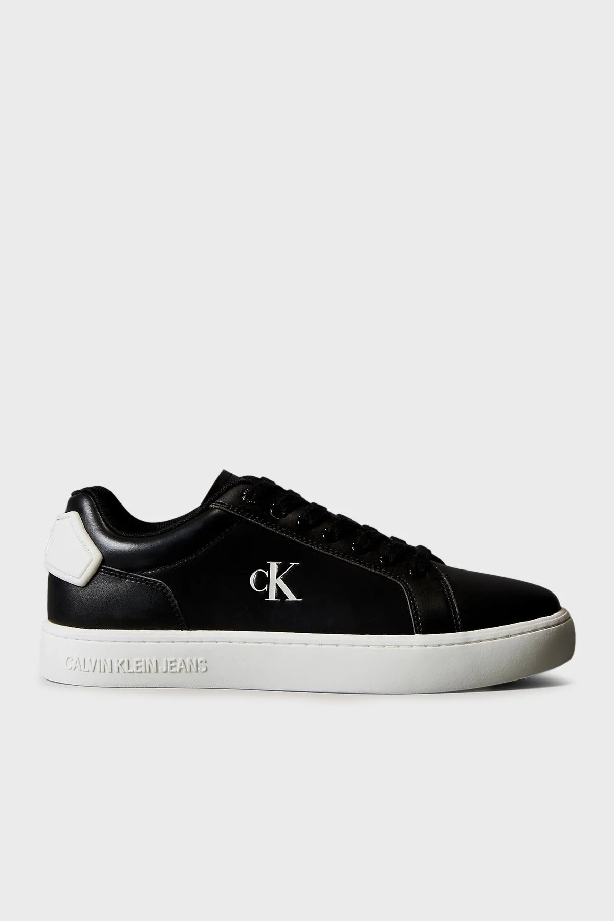 Calvin Klein Deri Logolu Sneaker YM0YM012970GM Erkek Ayakkabı YM0YM01297 0GM SİYAH-BEYAZ - 1