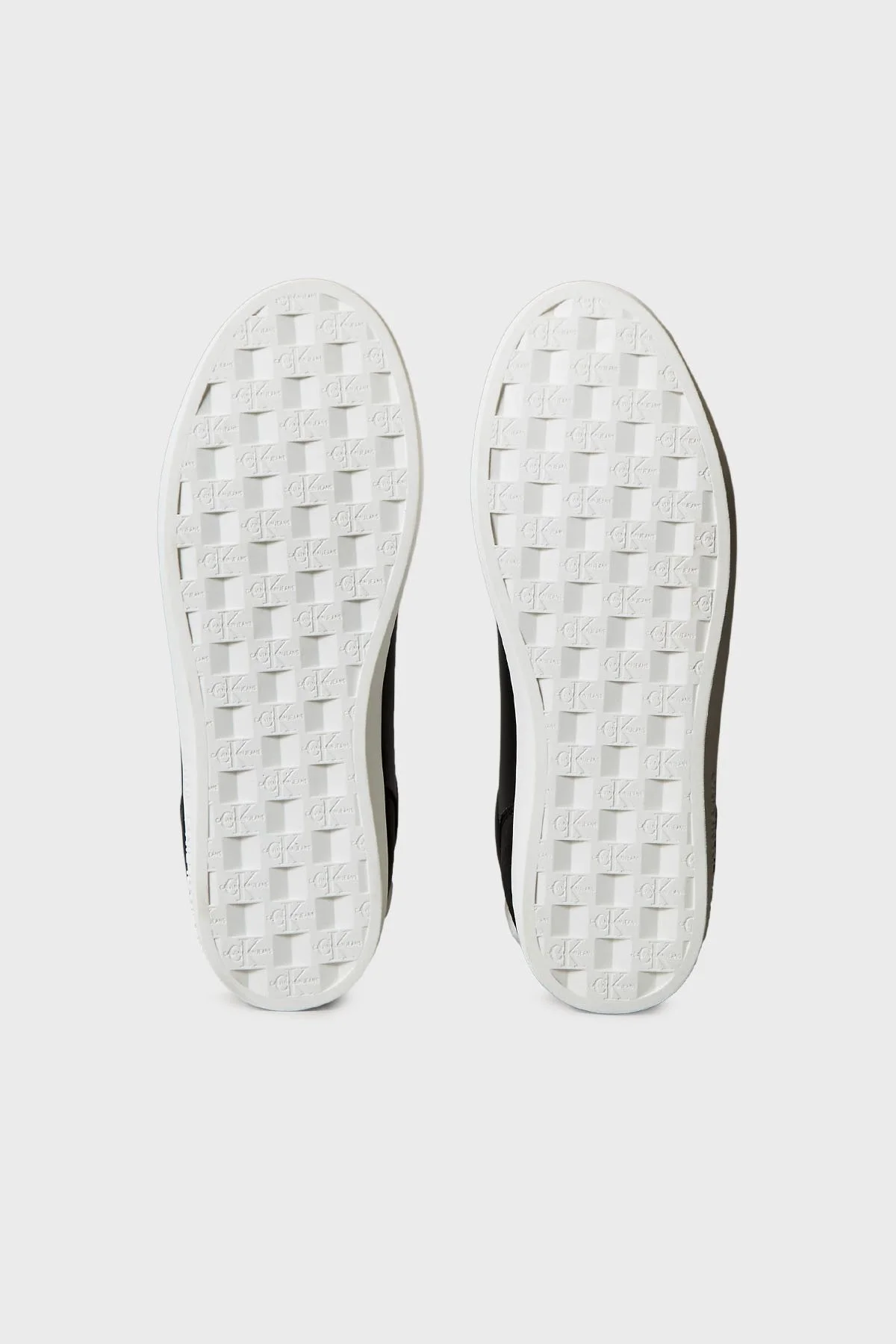 Calvin Klein Deri Logolu Sneaker YM0YM012970GM Erkek Ayakkabı YM0YM01297 0GM SİYAH-BEYAZ - 6