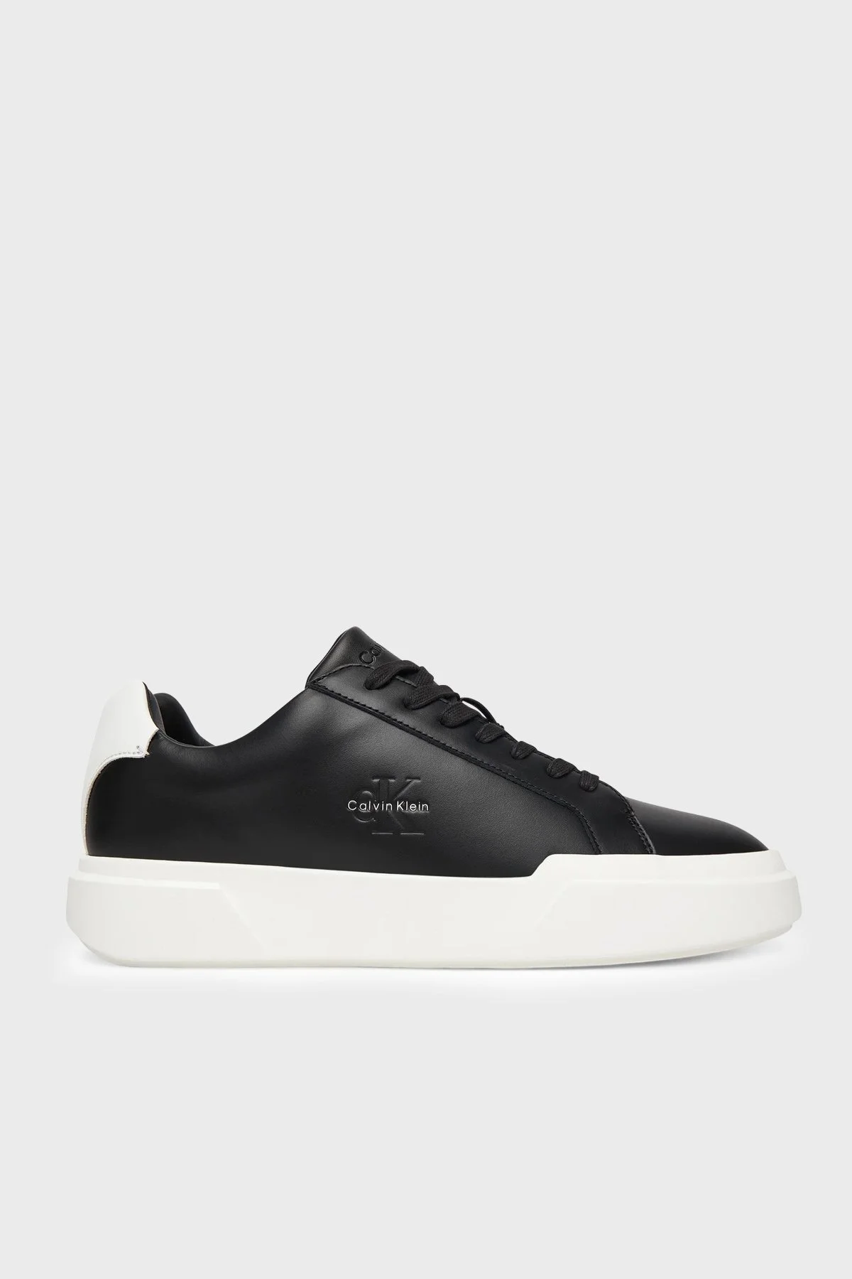 Calvin Klein Deri Logolu Sneaker YM0YM0134406W Erkek Ayakkabı YM0YM01344 06W SİYAH - 1