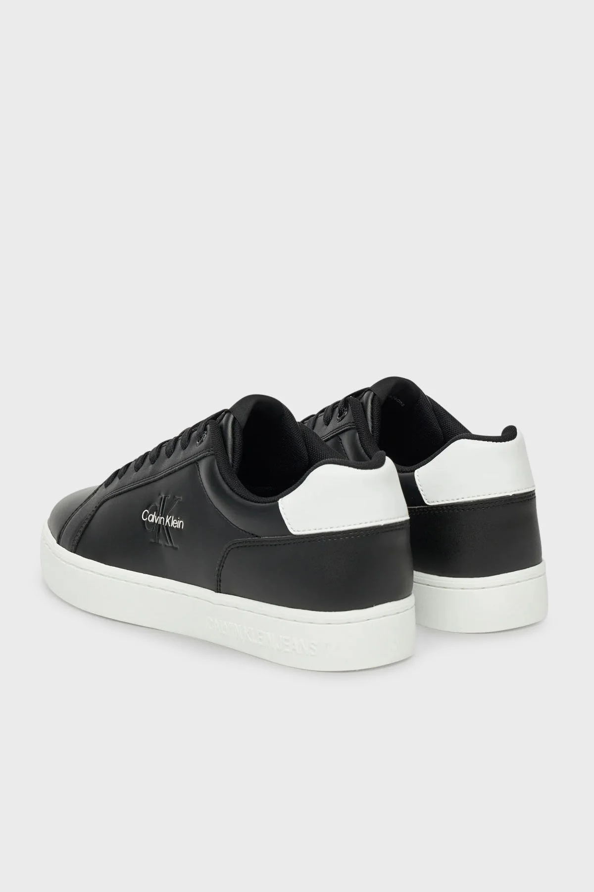 Calvin Klein Deri Logolu Sneaker YM0YM013690GM Erkek Ayakkabı YM0YM01369 0GM SİYAH-BEYAZ - 4