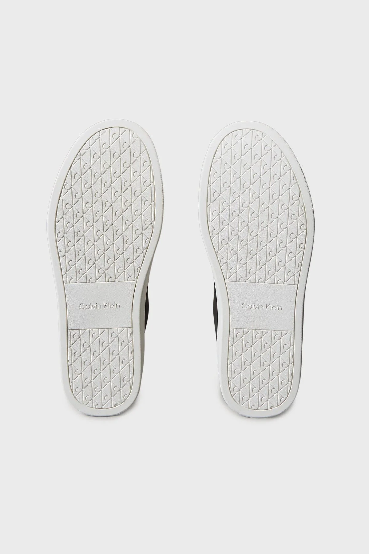 Calvin Klein Deri Logolu Sneaker YM0YM014350GM Erkek Ayakkabı YM0YM01435 0GM SİYAH-BEYAZ - 6