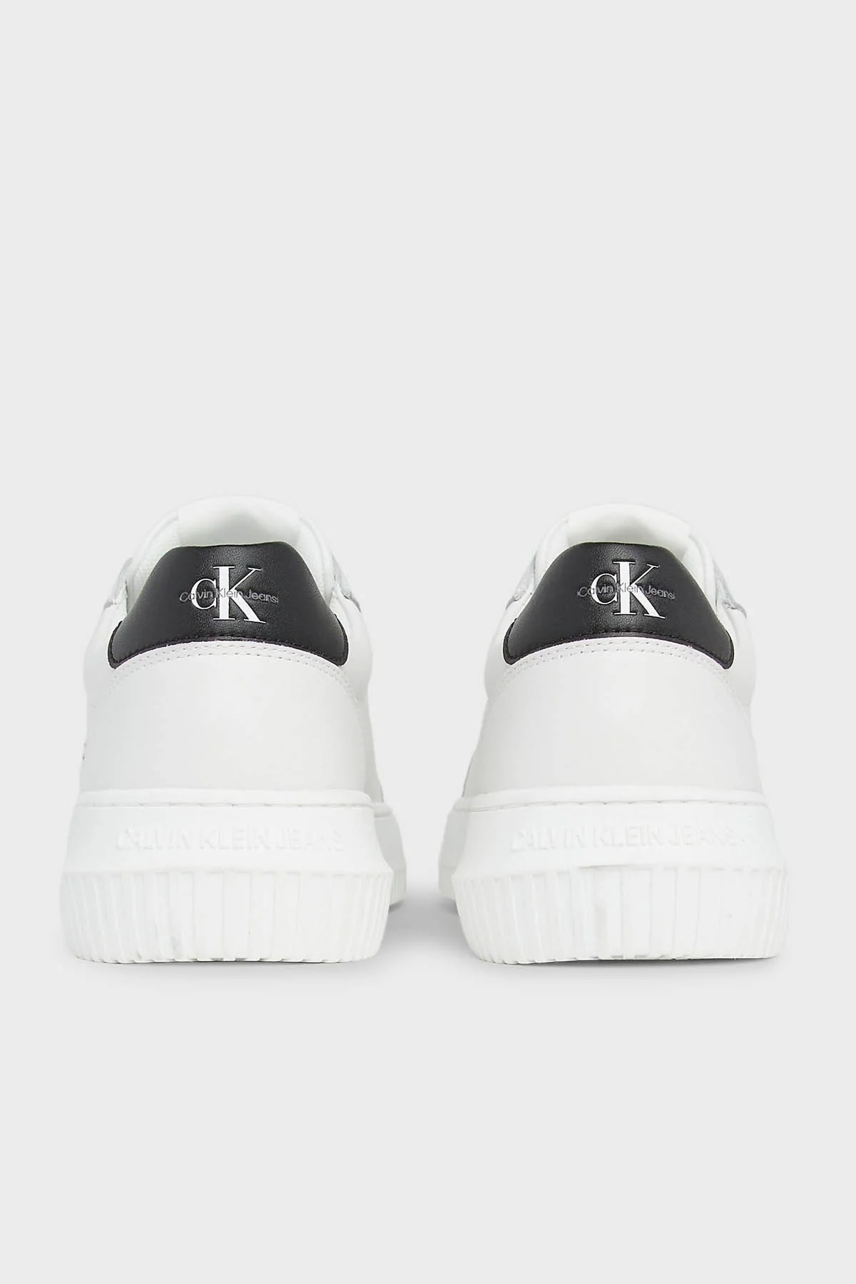 Calvin Klein Deri Logolu Sneaker YW0YW008230LB Bayan Ayakkabı YW0YW00823 0LB BEYAZ-SİYAH - 4