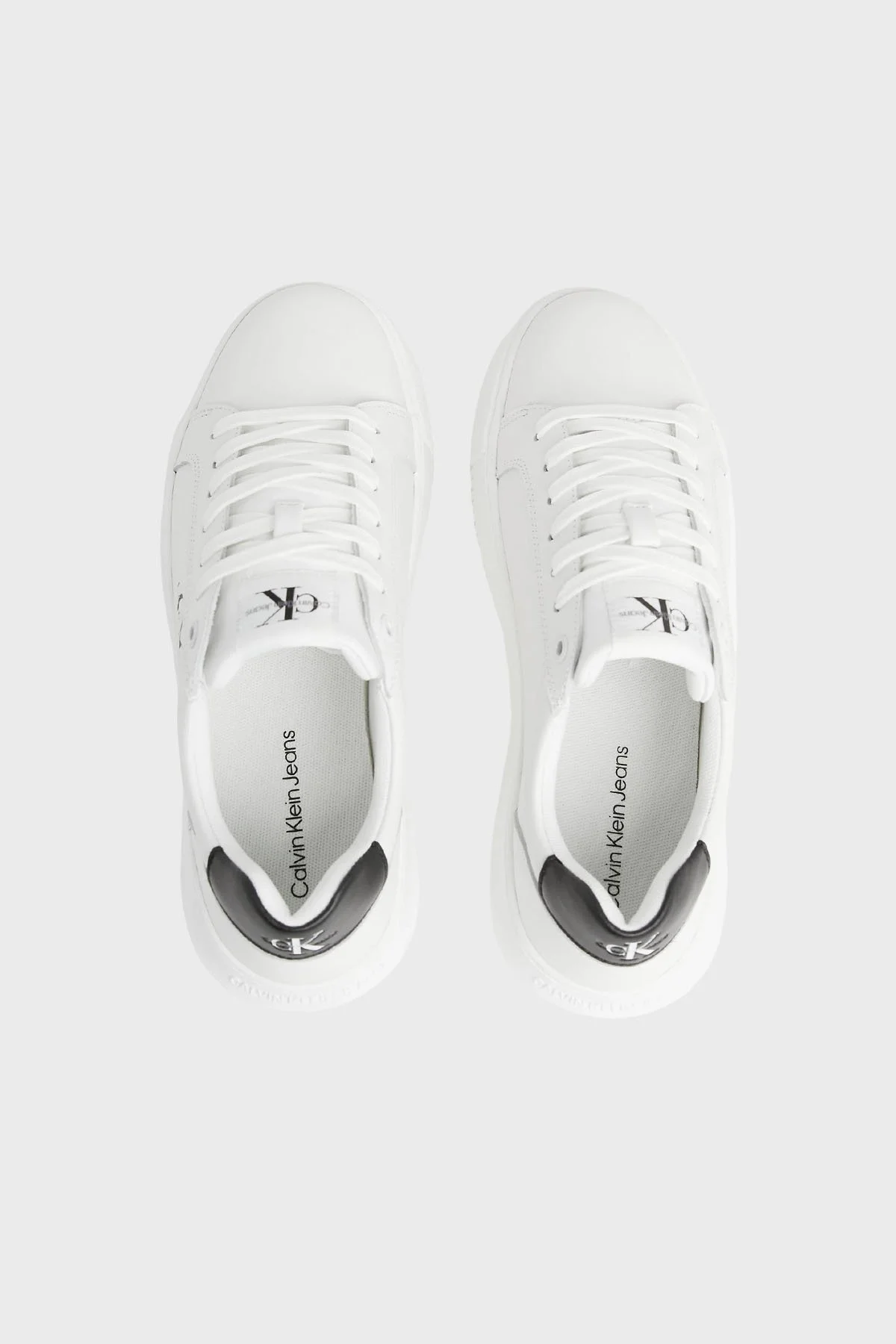 Calvin Klein Deri Logolu Sneaker YW0YW008230LB Bayan Ayakkabı YW0YW00823 0LB BEYAZ-SİYAH - 5