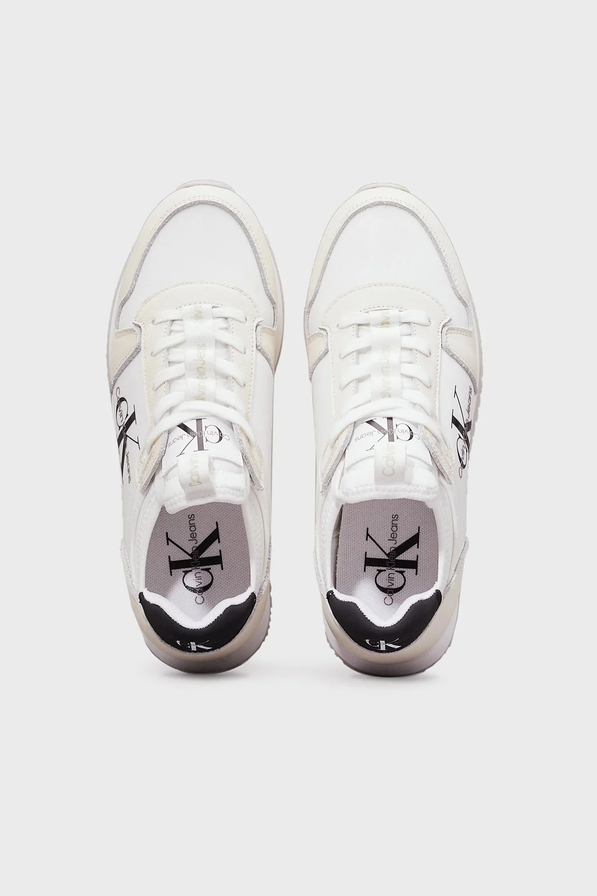 Calvin Klein Deri Logolu Sneaker YW0YW0161601W Bayan Ayakkabı YW0YW01616 01W BEYAZ-SİYAH - 11