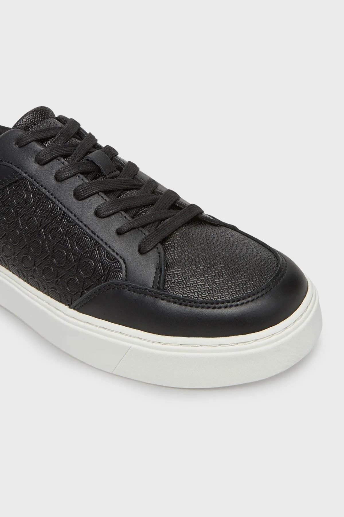 Calvin Klein Deri Monogram Logo Baskılı Sneaker HM0HM018990GM Erkek Ayakkabı HM0HM01899 0GM SİYAH-BEYAZ - 5