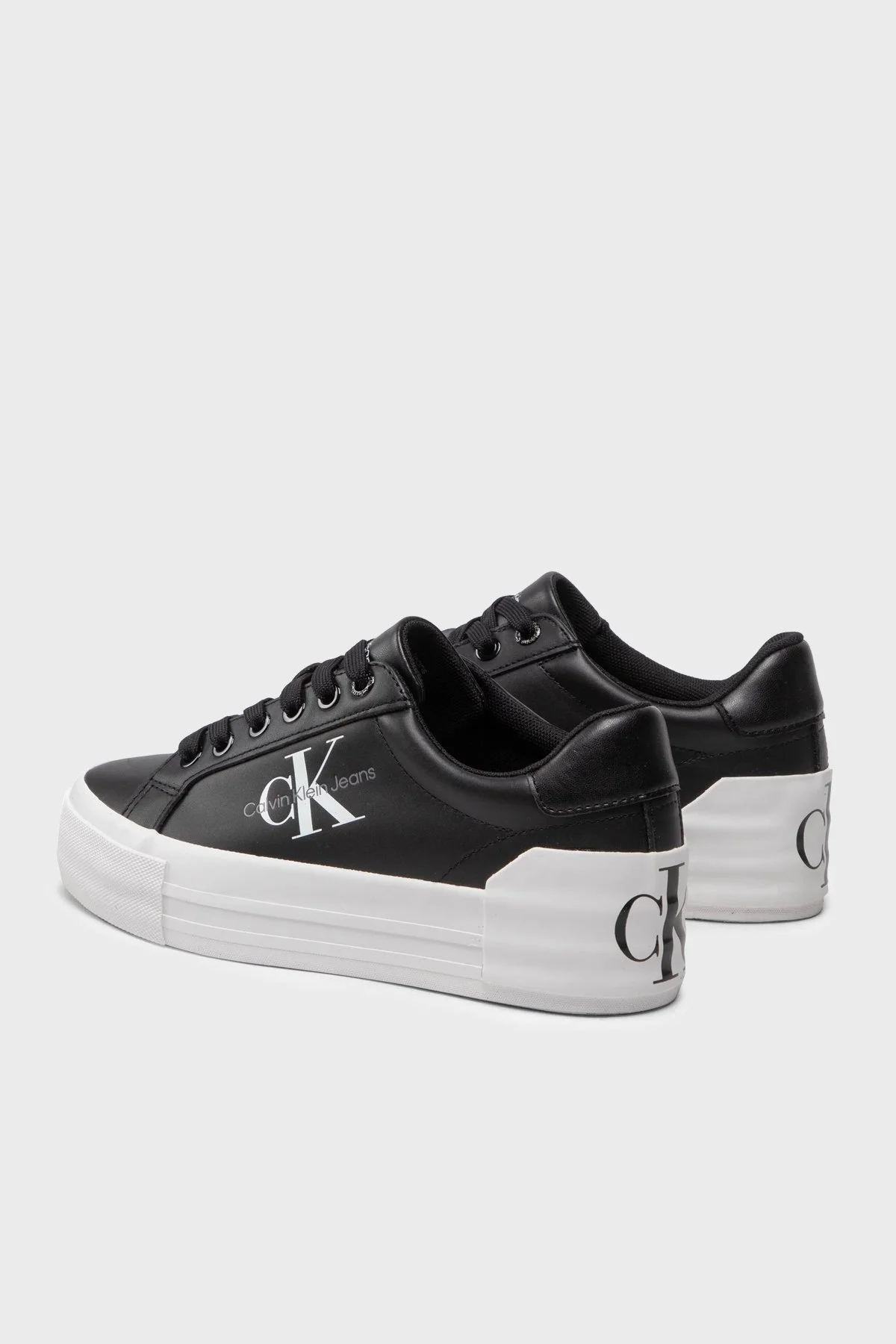 Calvin Klein Deri Sneaker YW0YW00821BDS Bayan Ayakkabı YW0YW00821 BDS SİYAH - 2