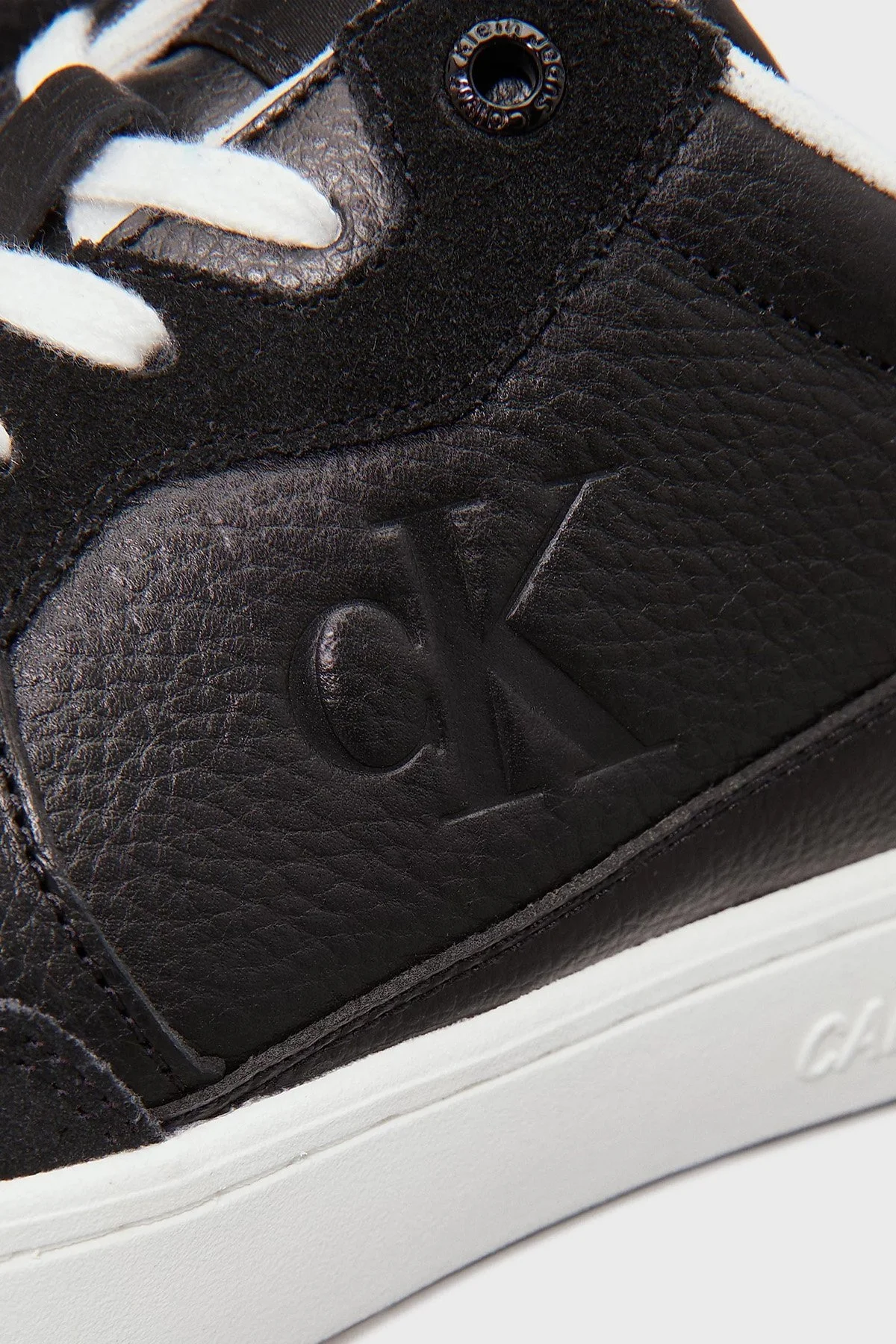 Calvin Klein Deri ve Süet Detaylı Sneaker YM0YM011530GM Erkek Ayakkabı YM0YM01153 0GM SİYAH-BEYAZ - 13