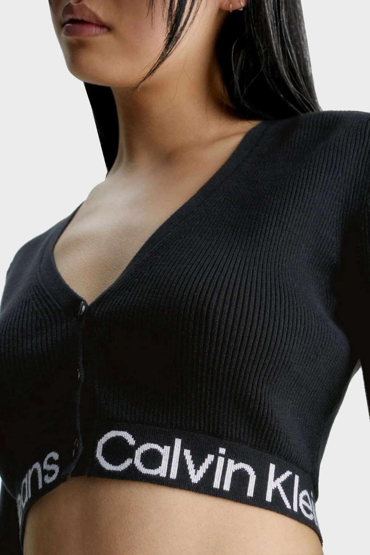 Calvin Klein Düğmeli V Yaka Pamuklu Slim Fit Crop J20J221961BEH Bayan Hırka J20J221961 BEH SİYAH - 3