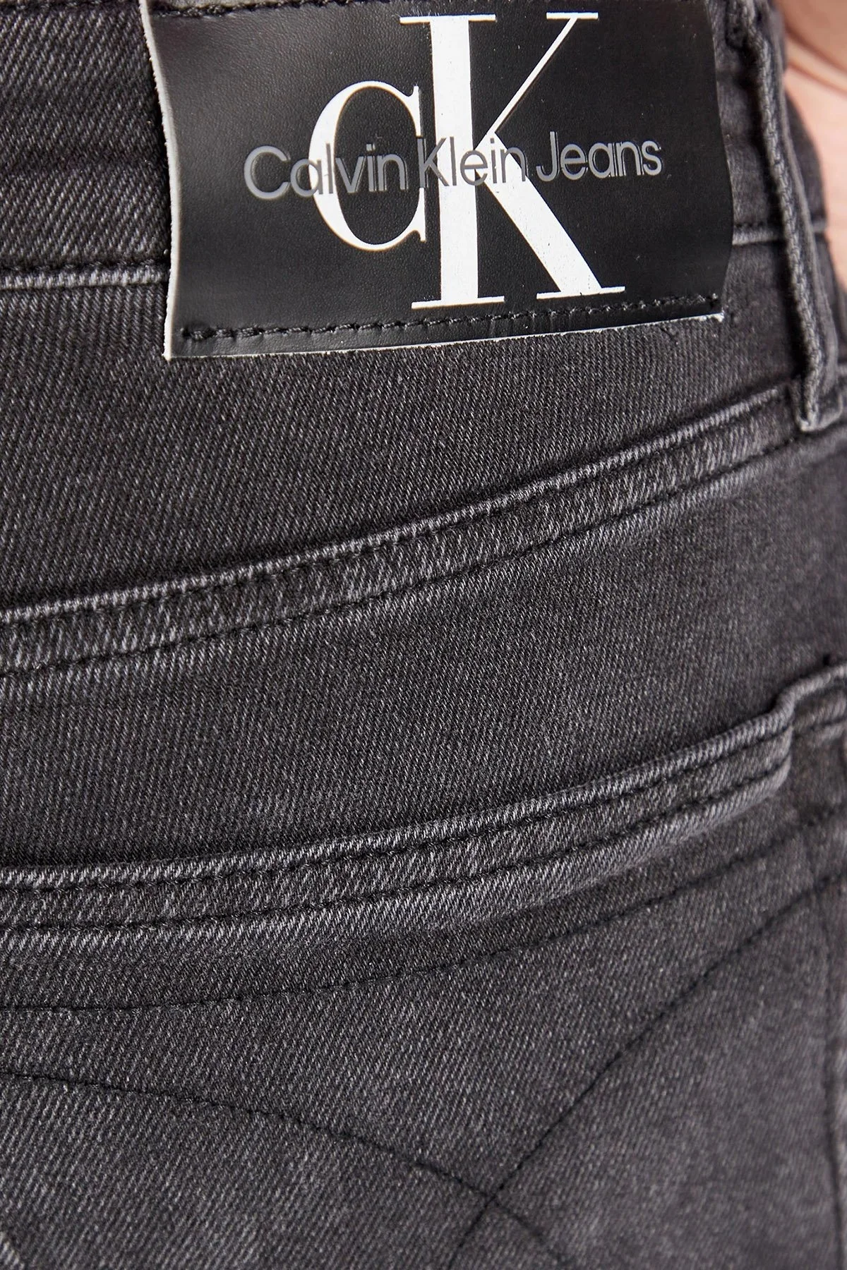 Calvin Klein Düşük Bel Dar Paça Slim Fit Pamuklu Streç Jeans J30J3224391BY Erkek Kot Pantolon J30J322439 1BY SİYAH - 5