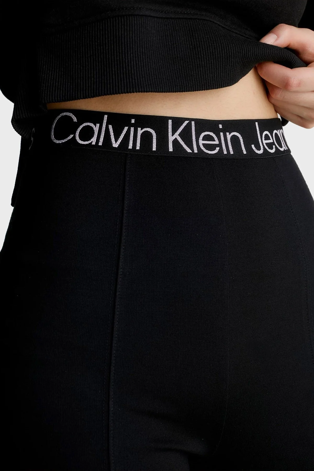 Calvin Klein Elastik Bel Bantlı Dar Kesim Kloş J20J221301BEH Bayan Tayt J20J221301 BEH SİYAH - 3