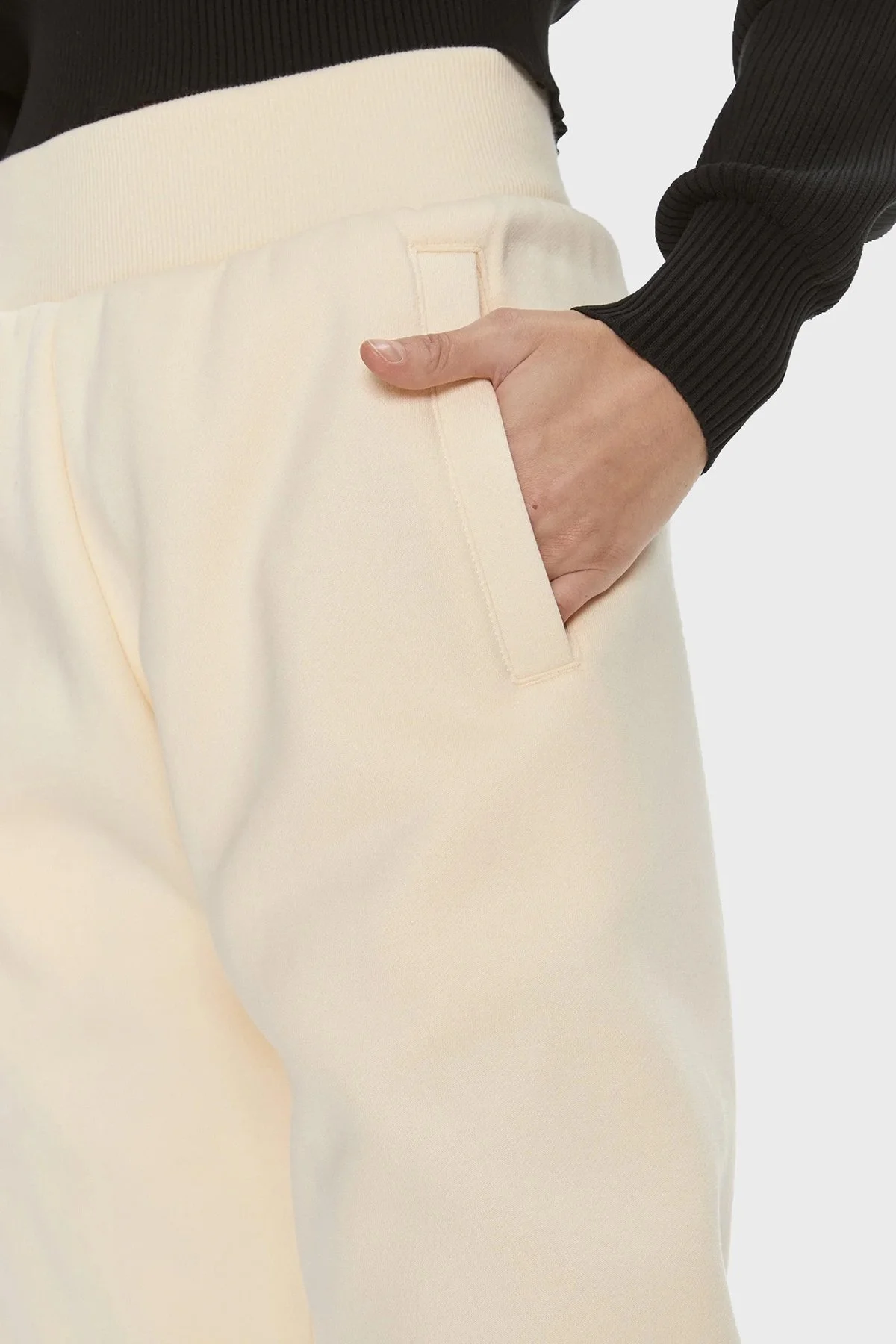 Calvin Klein Elastik Bel Bantlı Pamuklu Relaxed Fit Jogger J20J222606ZCY Bayan Pantolon J20J222606 ZCY EKRU - 5