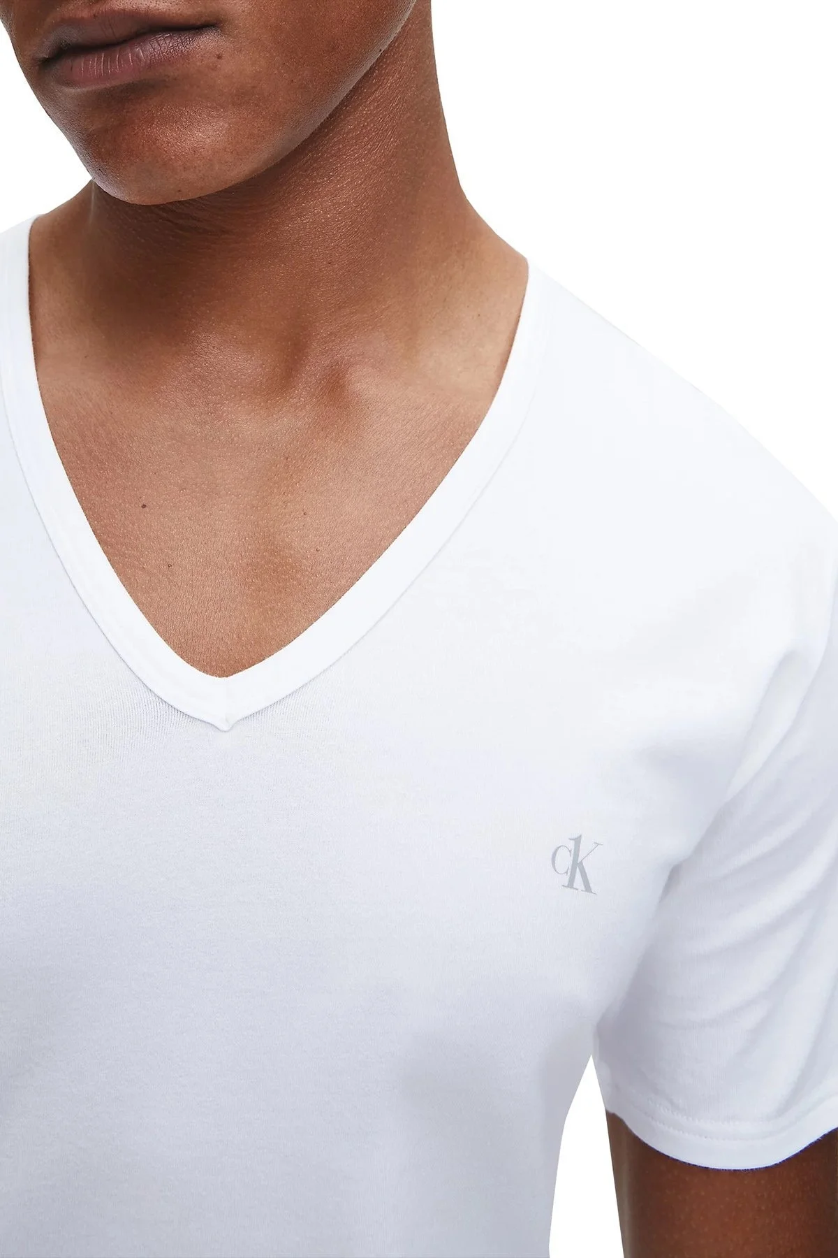 Calvin Klein Pamuklu V Yaka 2 Pack Erkek T Shirt 000NB2408A 100 BEYAZ - 5