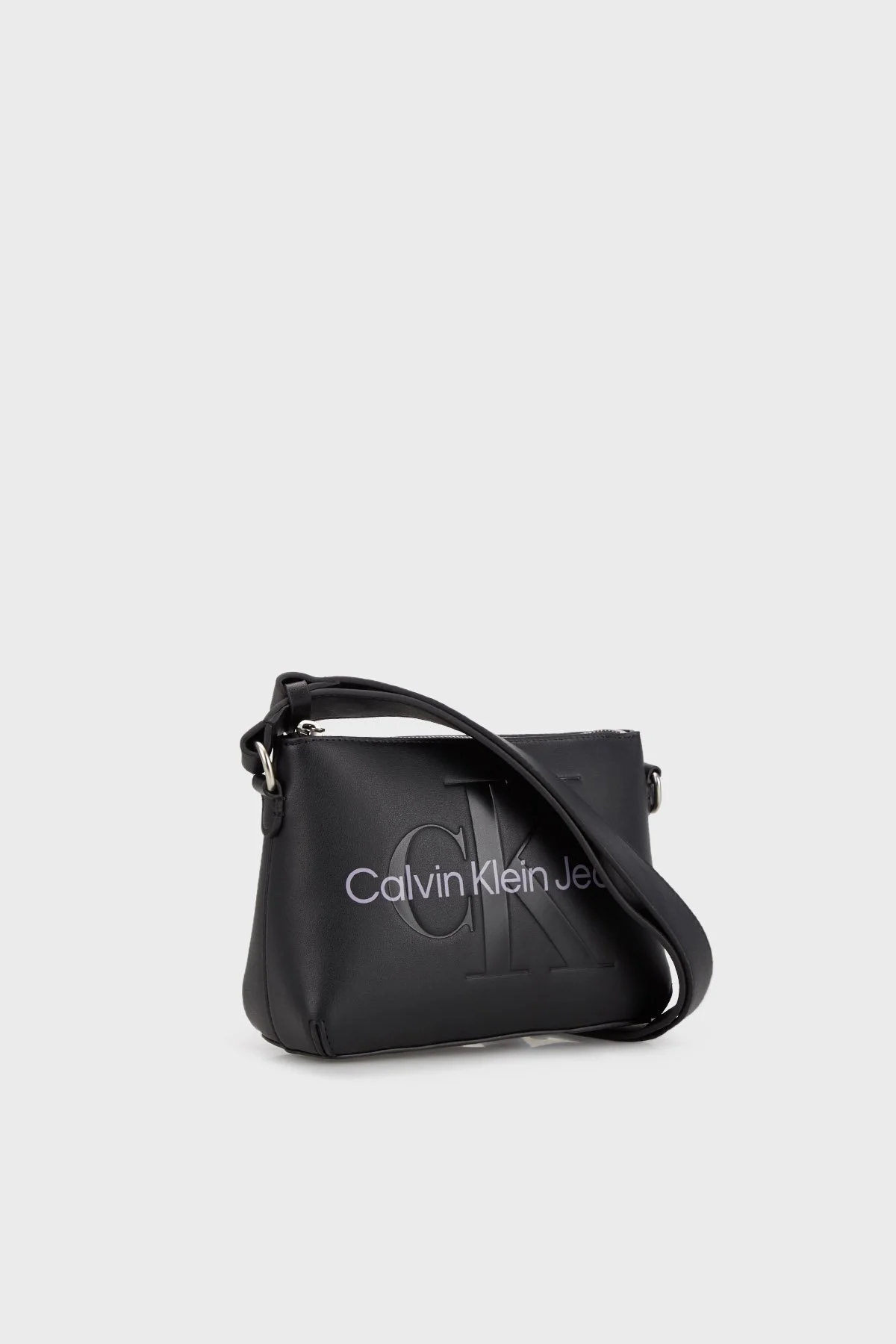 Calvin Klein Fermuarlı Ayarlanabilir Çapraz Askılı K60K6106810GJ Bayan Çanta K60K610681 0GJ SİYAH - 2