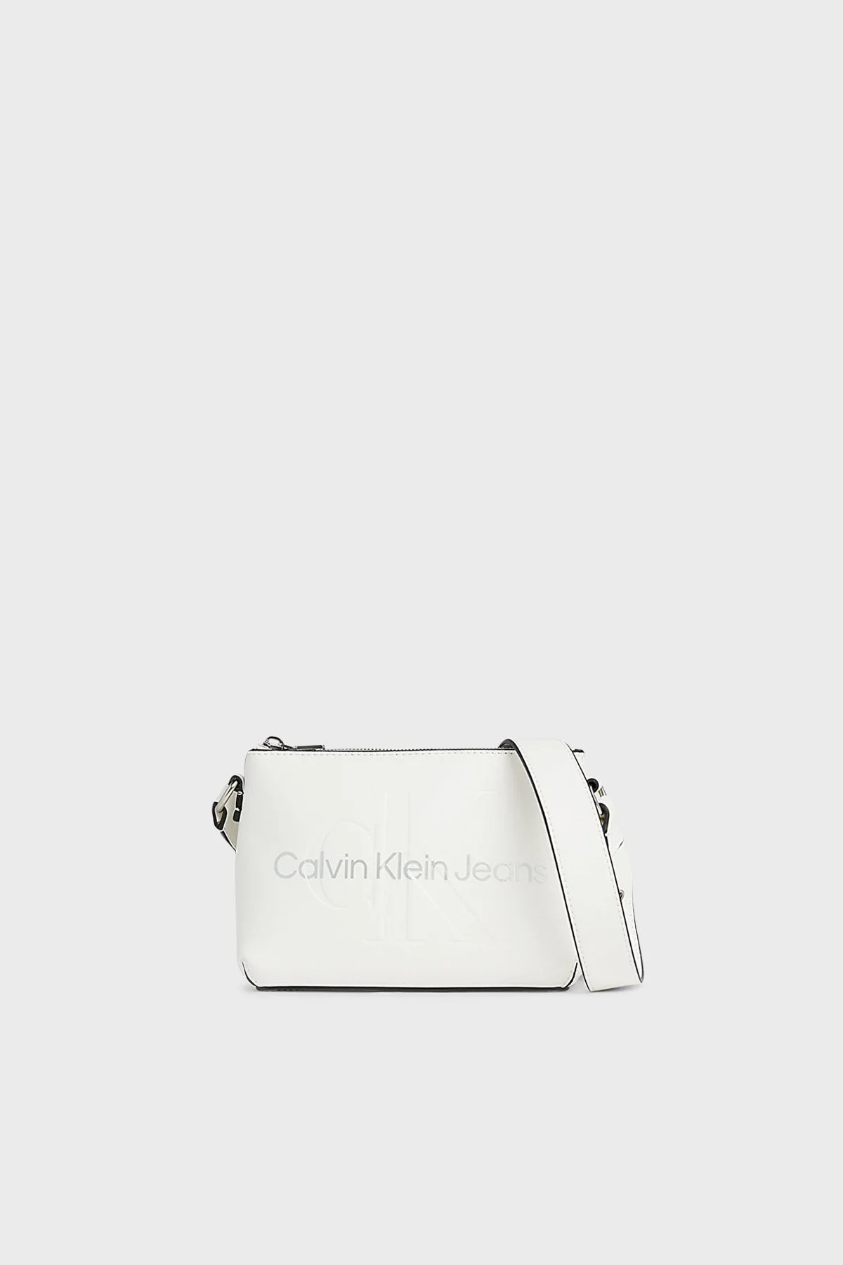 Calvin Klein Fermuarlı Ayarlanabilir Çapraz Askılı K60K6106810LI Bayan Çanta K60K610681 0LI BEYAZ-GÜMÜŞ - 1