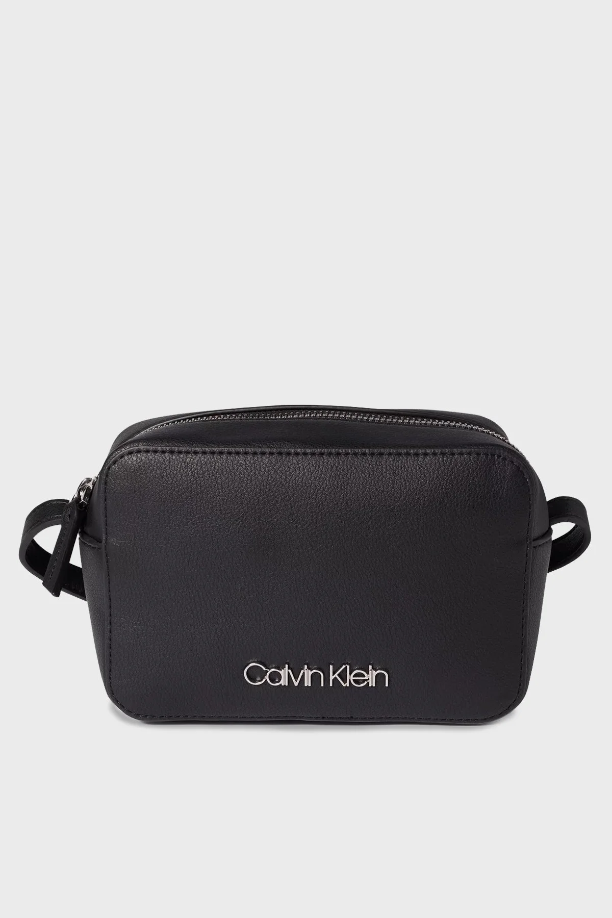 Calvin Klein Fermuarlı Ayarlanabilir Omuz Askılı Bayan Çanta K60K610293 BAX SİYAH - 1