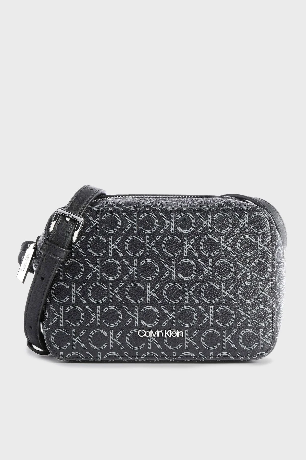 Calvin Klein Fermuarlı Ayarlanabilir Omuz Askılı Bayan Çanta K60K610294 0GJ SİYAH - 1