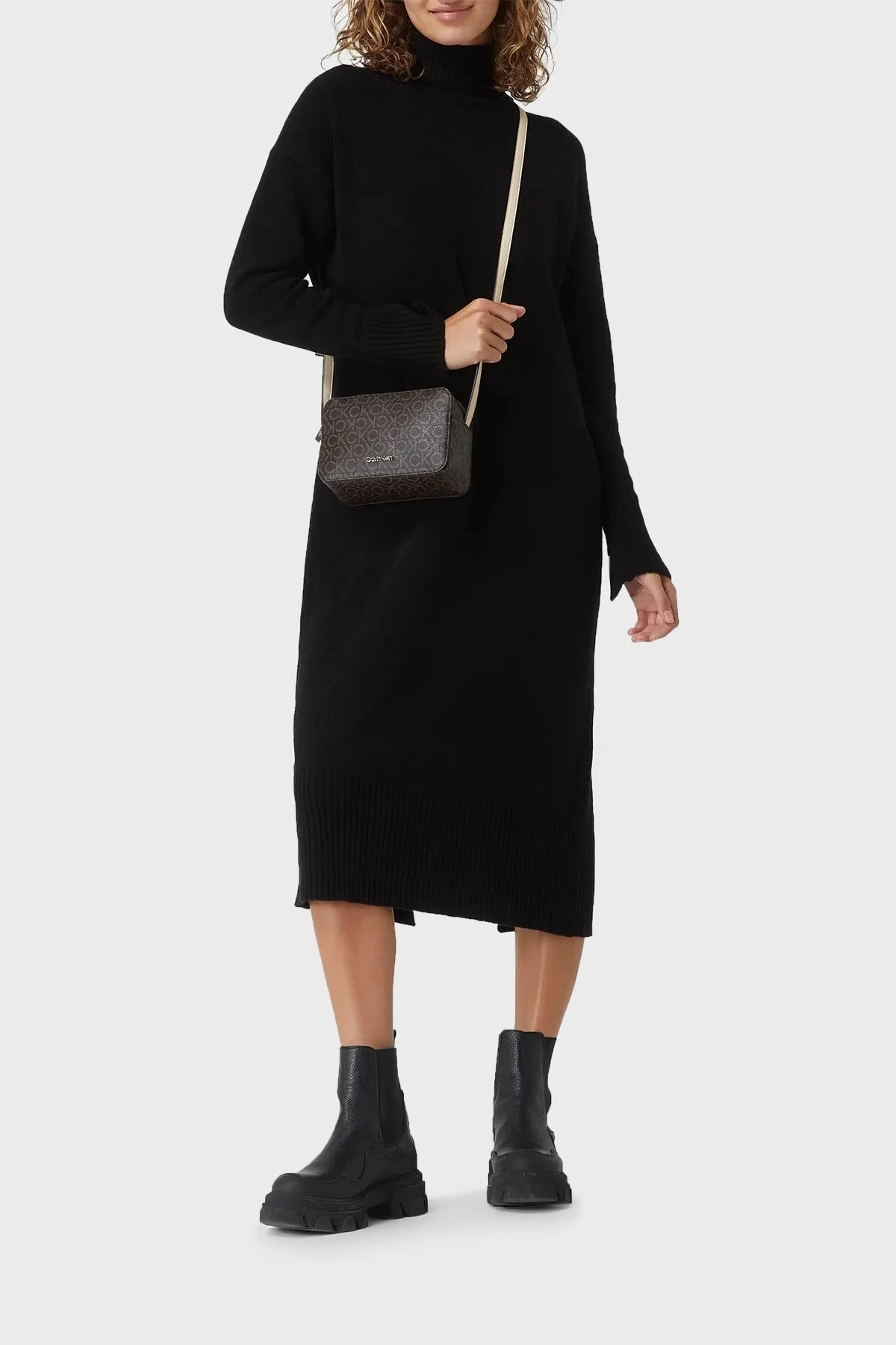 Calvin Klein Fermuarlı Ayarlanabilir Omuz Askılı Bayan Çanta K60K610294 0HD KAHVE - 2