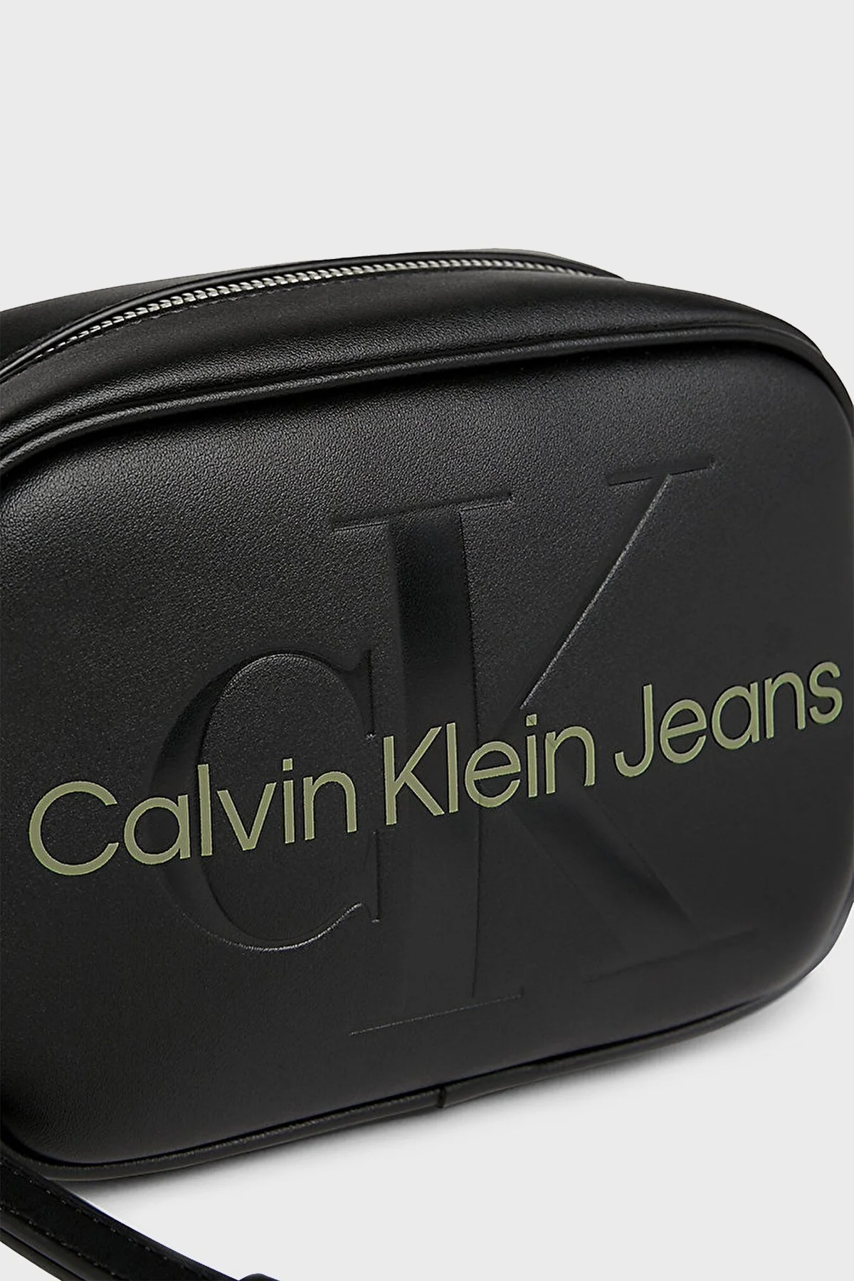 Calvin Klein Fermuarlı Ayarlanabilir Omuz Askılı K60K6102750GX Bayan Çanta K60K610275 0GX SİYAH - 4