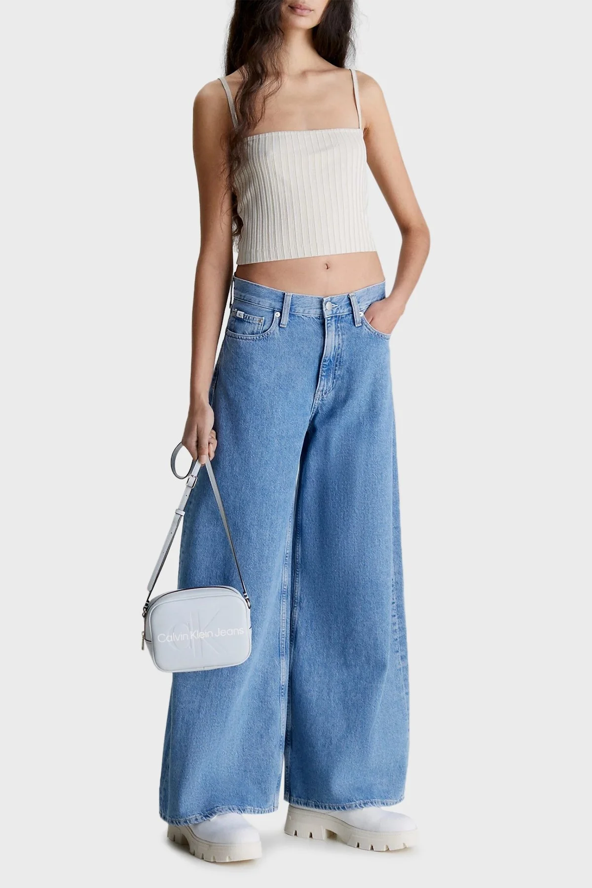 Calvin Klein Fermuarlı Ayarlanabilir Omuz Askılı K60K610275PNZ Bayan Çanta K60K610275 PNZ AÇIK MAVİ - 2