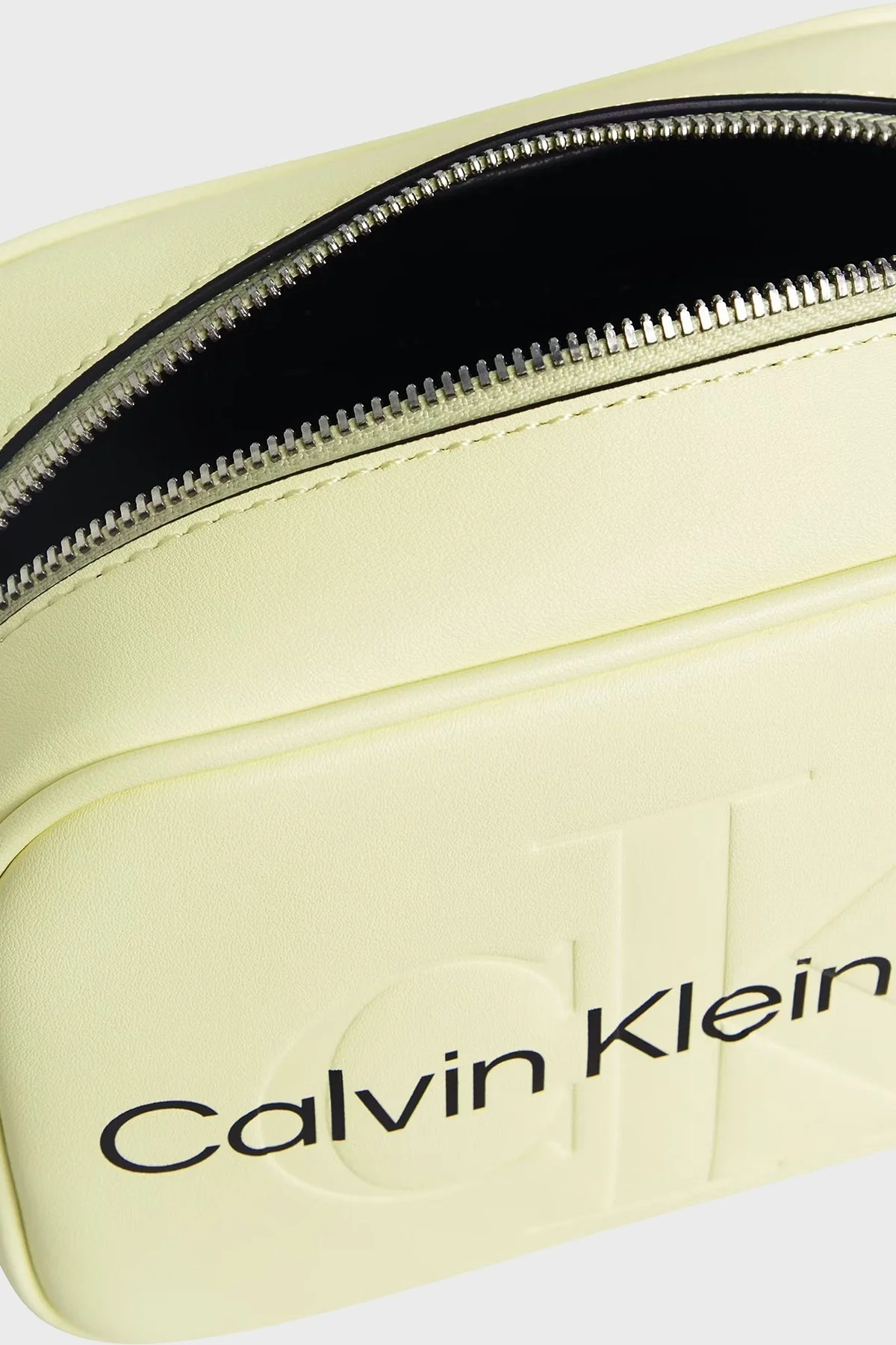 Calvin Klein Fermuarlı Ayarlanabilir Omuz Askılı K60K610275ZCW Bayan Çanta K60K610275 ZCW SARI - 3