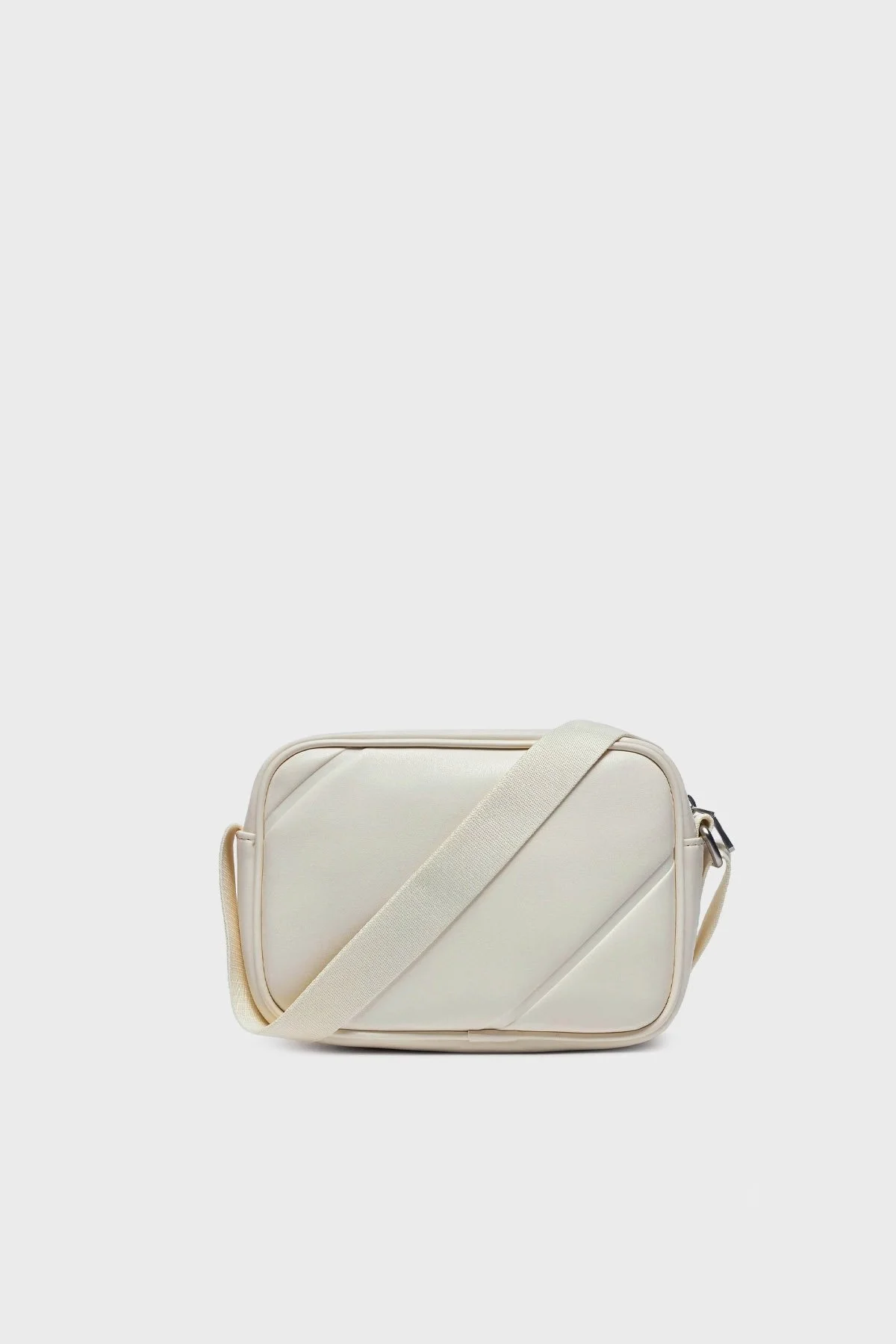 Calvin Klein Fermuarlı Çapraz Askılı K60K611821YAN Bayan Çanta K60K611821 YAN BEYAZ - 4