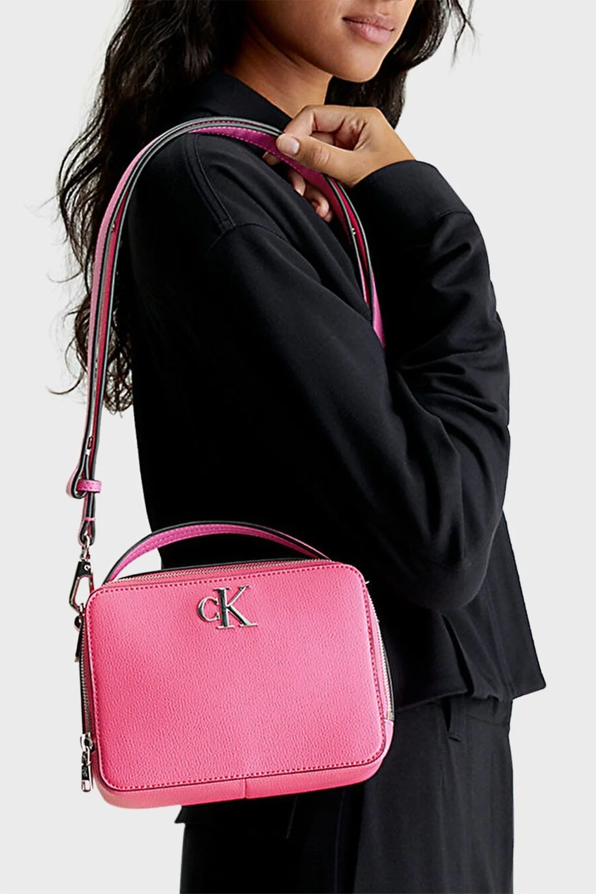 Calvin Klein Fermuarlı Çıkarılabilir Uzatma Askılı K60K610683TO5 Bayan Çanta K60K610683 TO5 PEMBE - 3