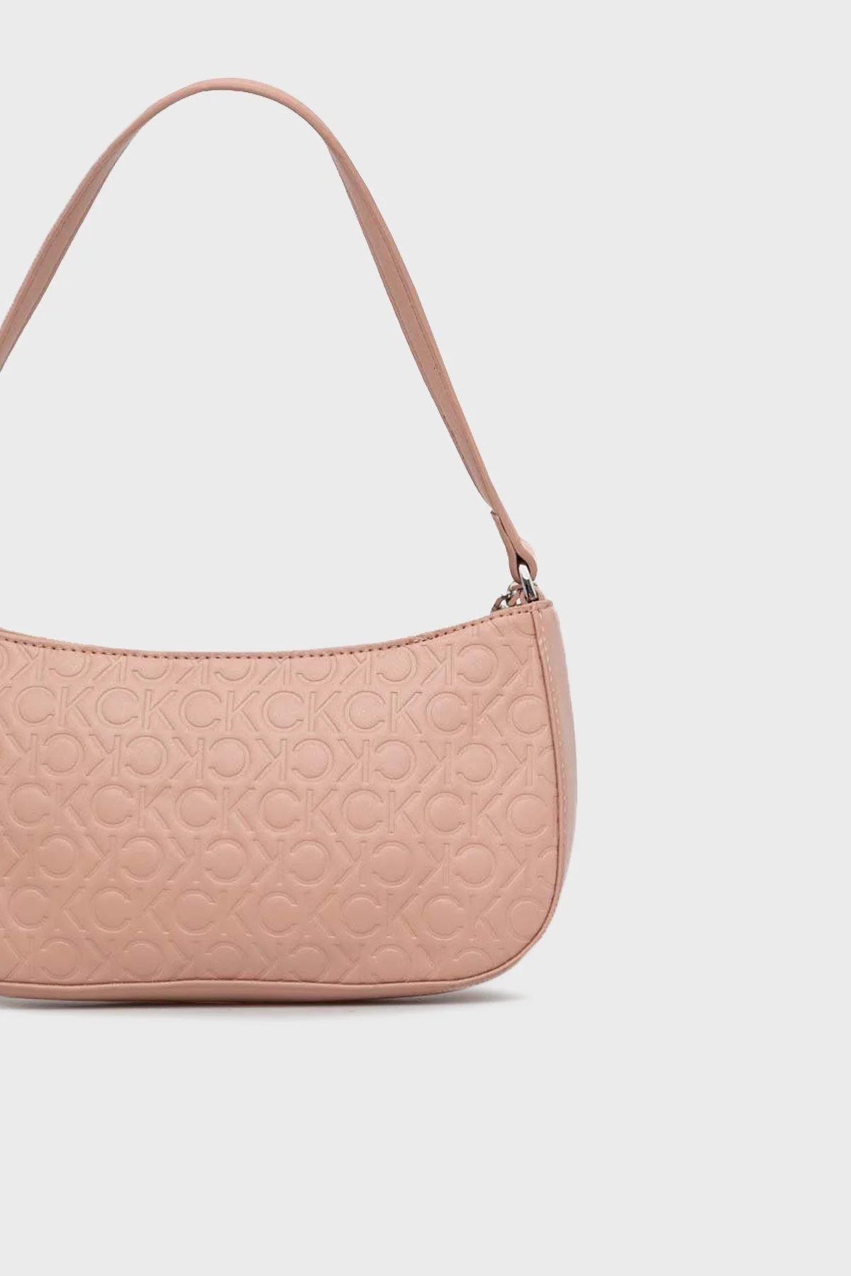 Calvin Klein Fermuarlı Zincir Detaylı Omuz Bayan Çanta K60K610204 GBI PUDRA - 4