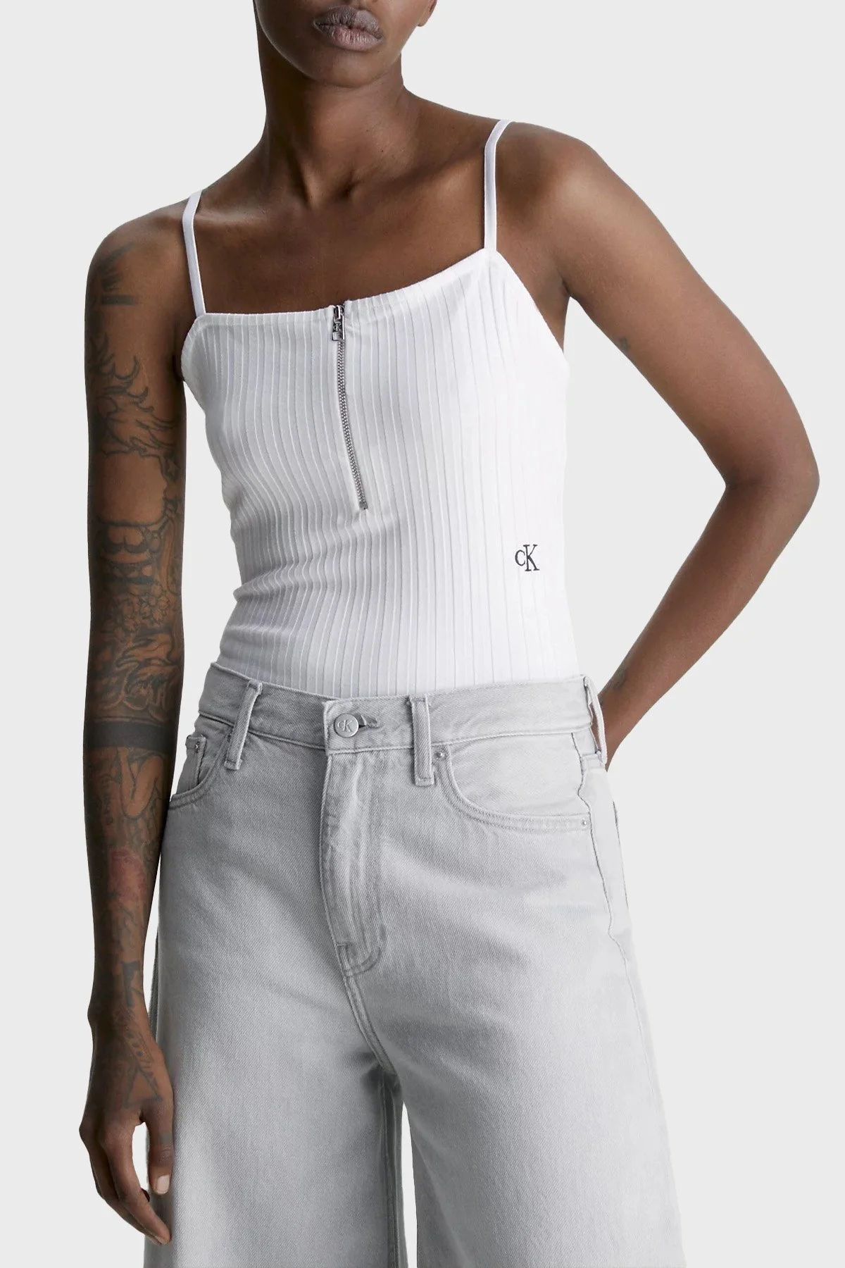 Calvin Klein Fitilli Fermuarlı Dar Kesim Streç Jarse J20J220776YAF Bayan Body J20J220776 YAF BEYAZ - 1