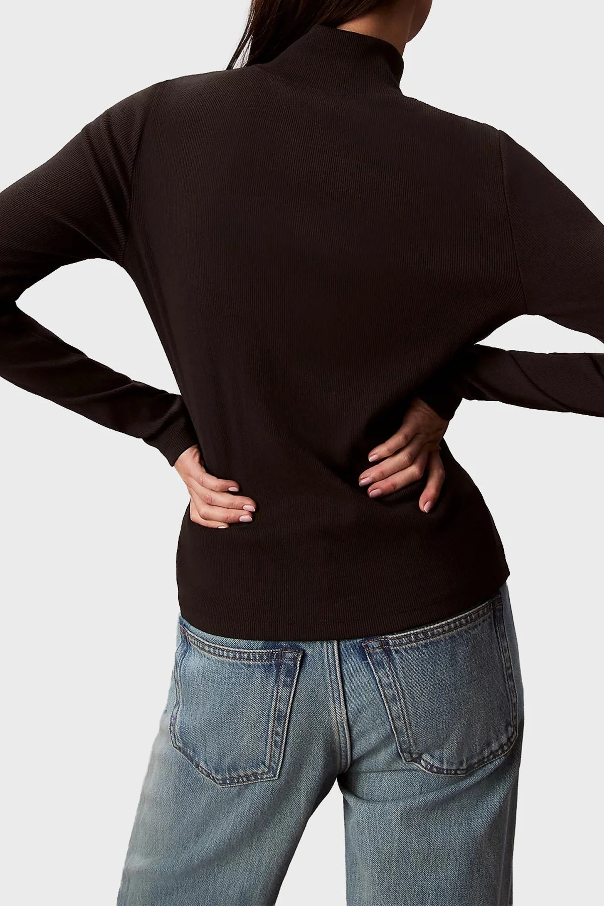 Calvin Klein Fitilli Logolu Pamuklu Slim Fit Balıkçı Yaka LV047D203GUB1 Bayan Kazak LV047D203G UB1 SİYAH - 3