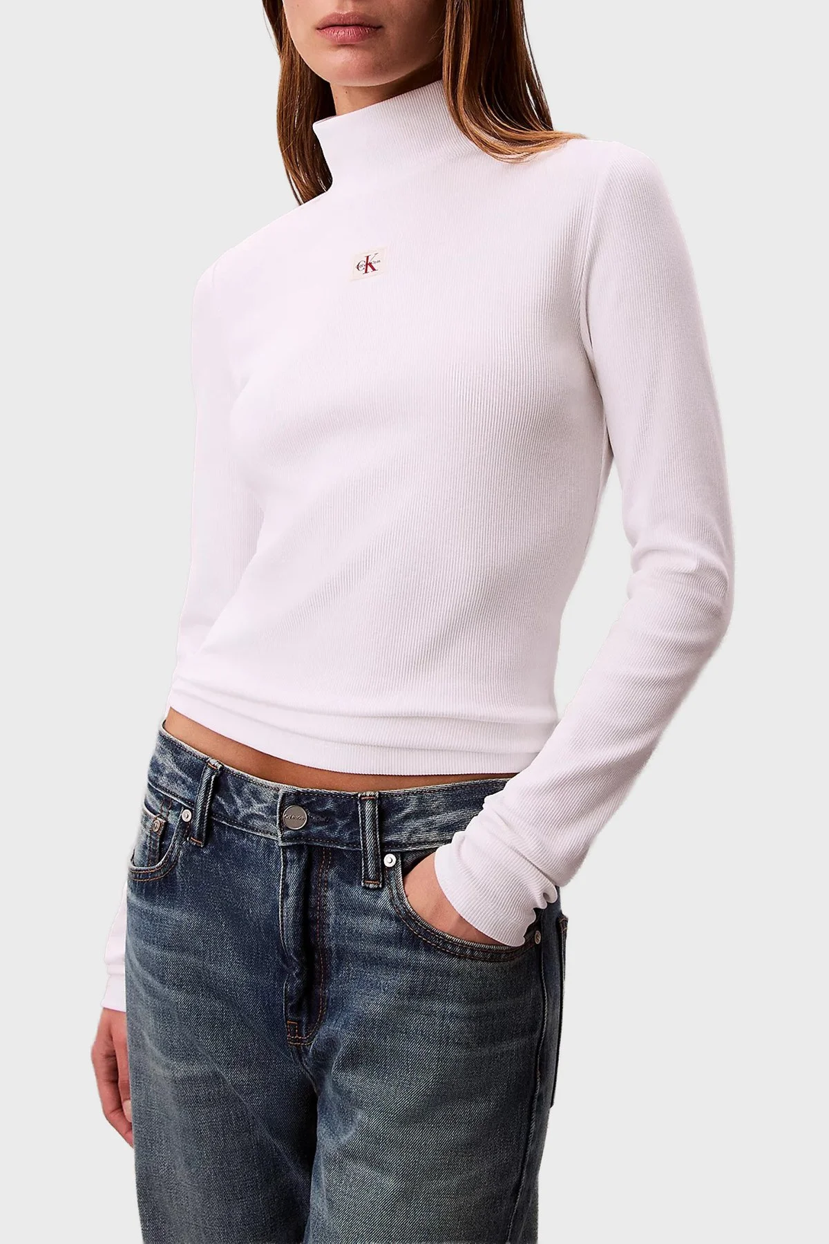 Calvin Klein Fitilli Logolu Pamuklu Slim Fit Balıkçı Yaka LV047D203GYAA Bayan Kazak LV047D203G YAA BEYAZ - 1