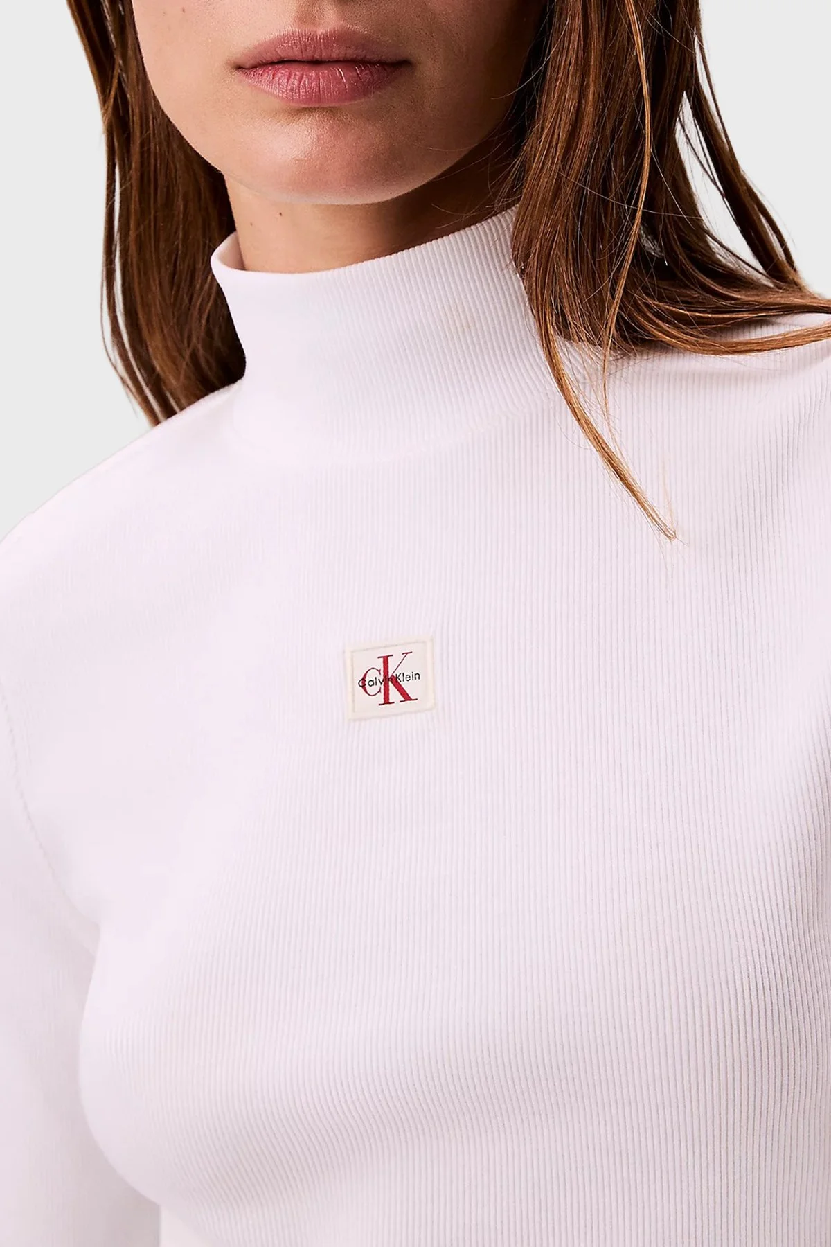 Calvin Klein Fitilli Logolu Pamuklu Slim Fit Balıkçı Yaka LV047D203GYAA Bayan Kazak LV047D203G YAA BEYAZ - 5