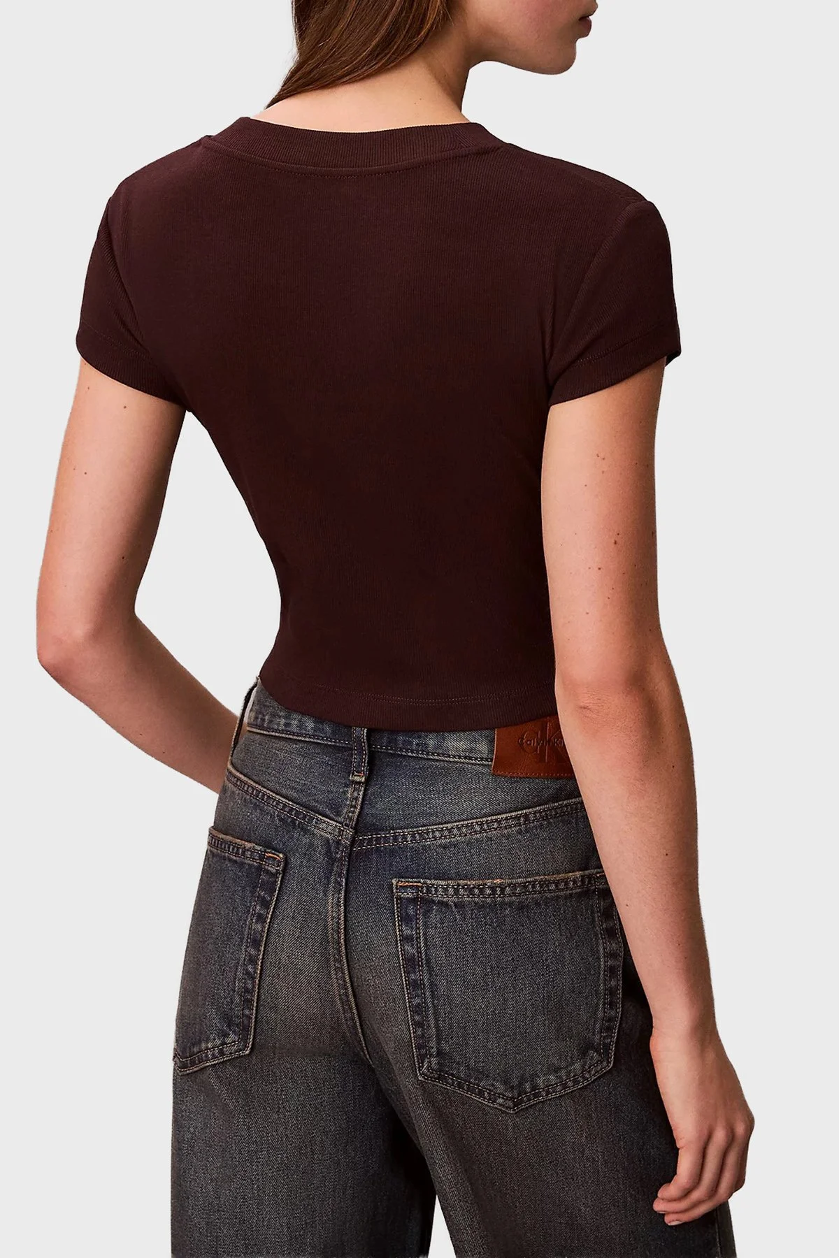 Calvin Klein Fitilli Pamuklu Slim Fit Bisiklet Yaka Crop LV047AB8022E8 Bayan T Shirt LV047AB802 2E8 BORDO - 3