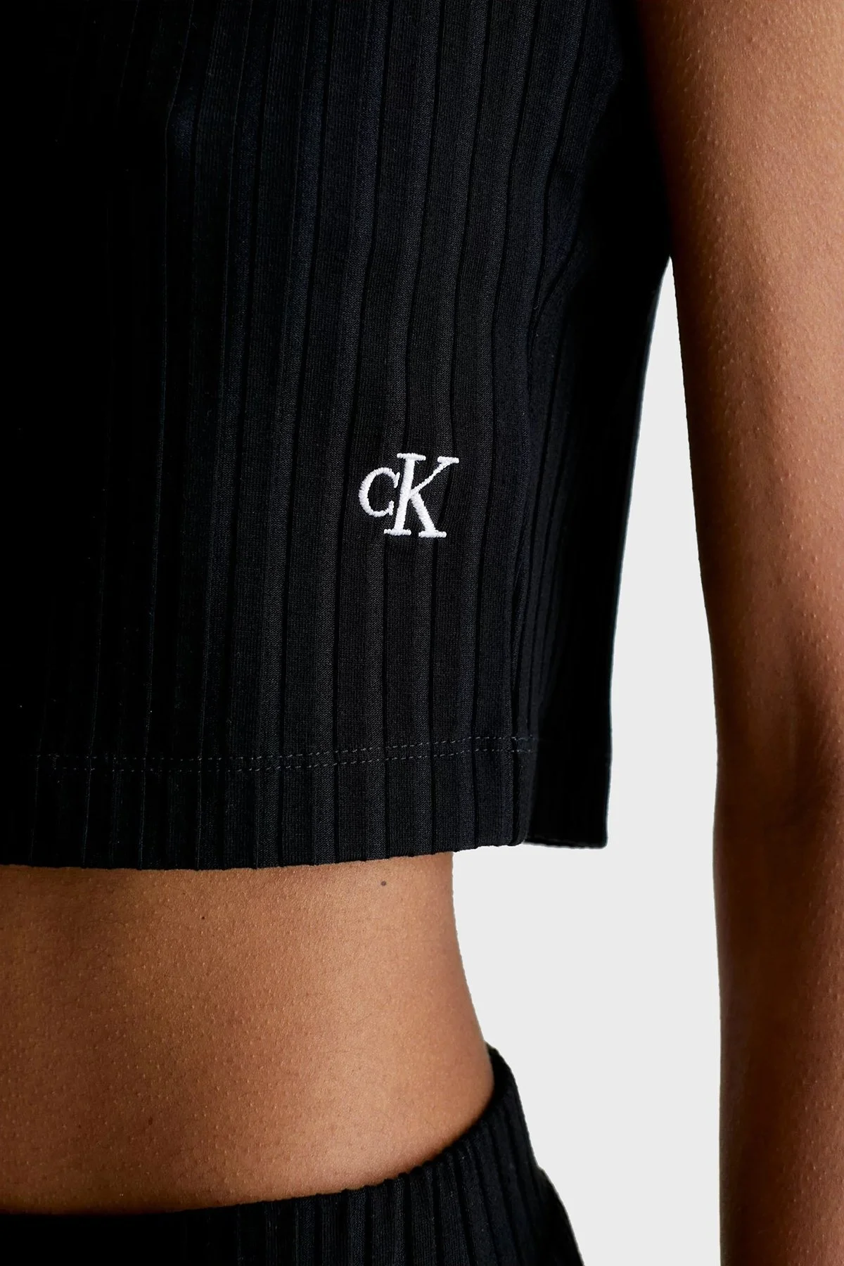 Calvin Klein Fitilli Slim Fit İp Askılı Streç J20J221009BEH Bayan Atlet J20J221009 BEH SİYAH - 3