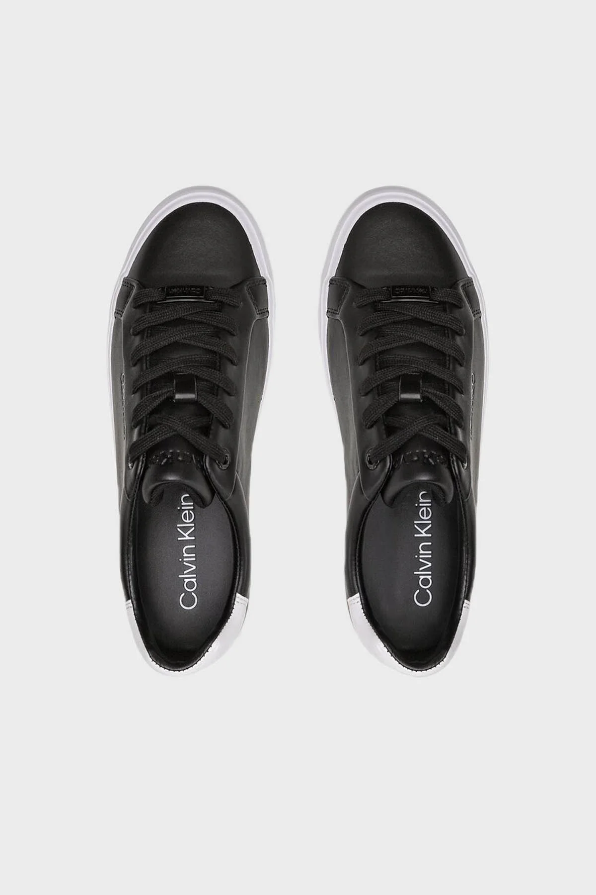 Calvin Klein Hakiki Deri Logo Detaylı Sneaker HW0HW016810GJ Bayan Ayakkabı HW0HW01681 0GJ SİYAH-BEYAZ - 4