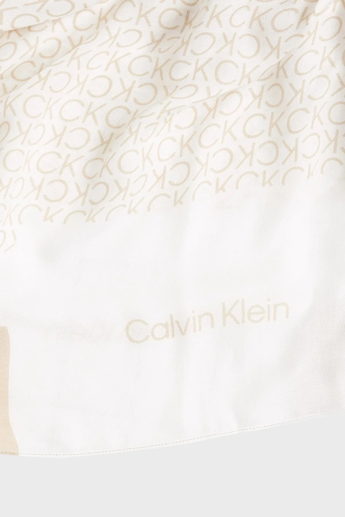 Calvin Klein Jakarlı Logo Baskılı 130 x 130 cm K60K612706PBP Bayan Şal K60K612706 PBP BEYAZ-BEJ - 6