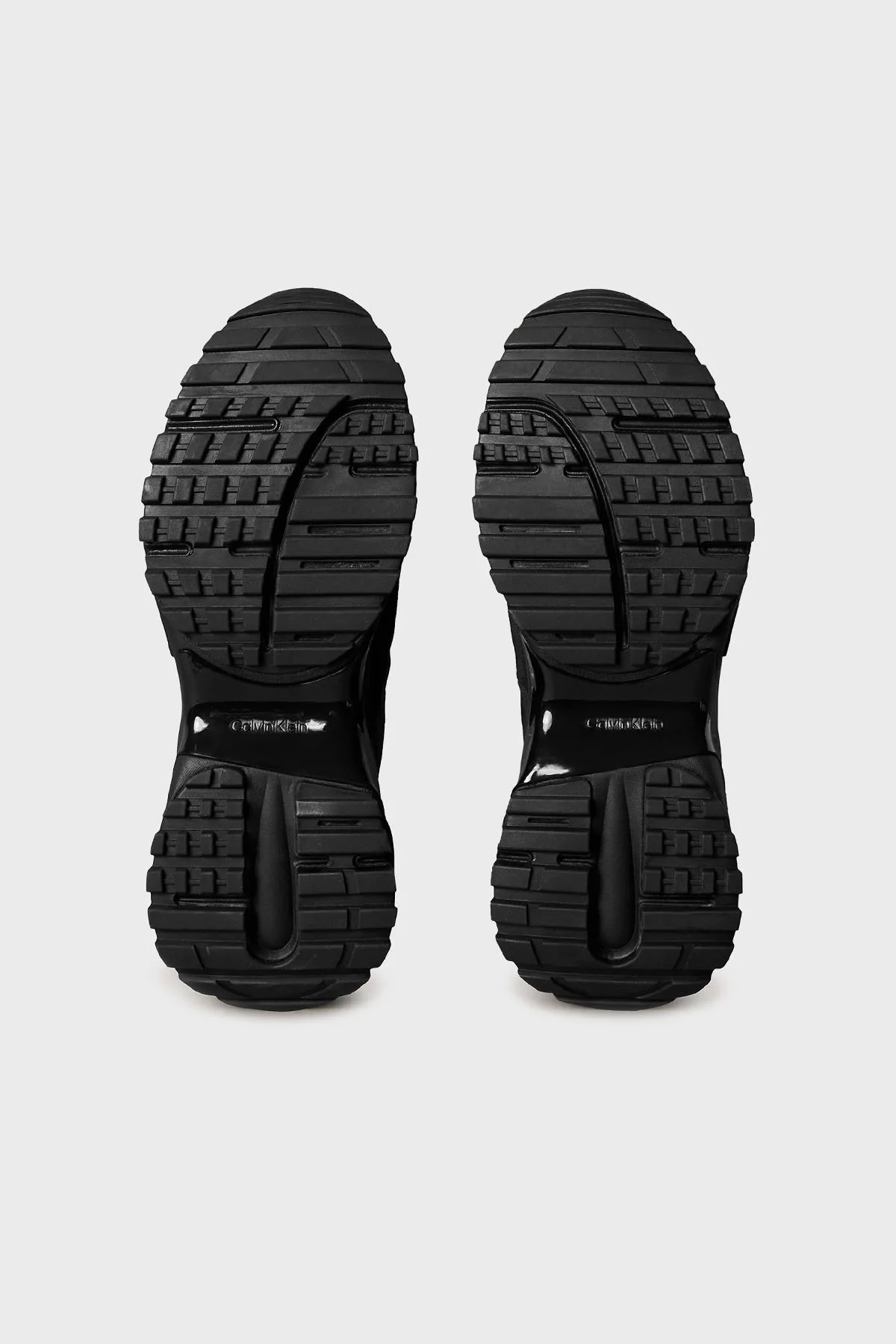 Calvin Klein Jakarlı Logo Baskılı Kalın Taban Sneaker YM0YM013780GJ Erkek Ayakkabı YM0YM01378 0GJ SİYAH - 6