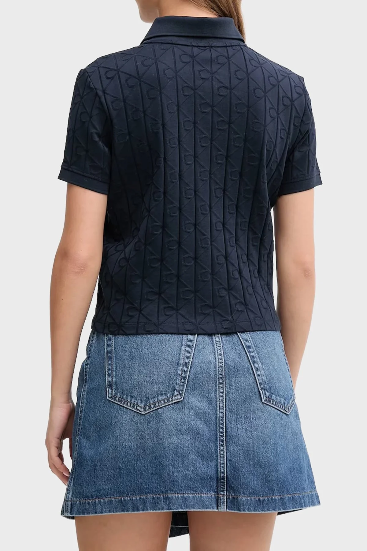 Calvin Klein Jakarlı Logolu Regular Fit Klasik Yaka Kısa Kollu LV044D209GCEF Bayan Gömlek LV044D209G CEF LACİVERT - 3