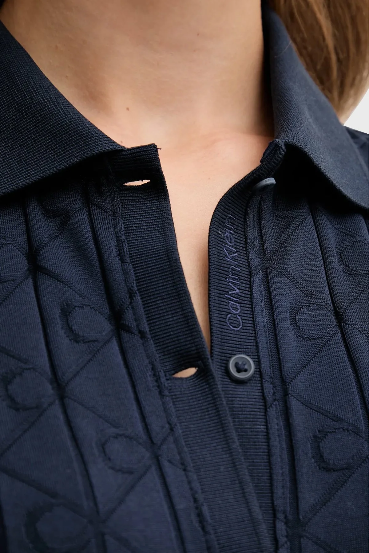 Calvin Klein Jakarlı Logolu Regular Fit Klasik Yaka Kısa Kollu LV044D209GCEF Bayan Gömlek LV044D209G CEF LACİVERT - 5