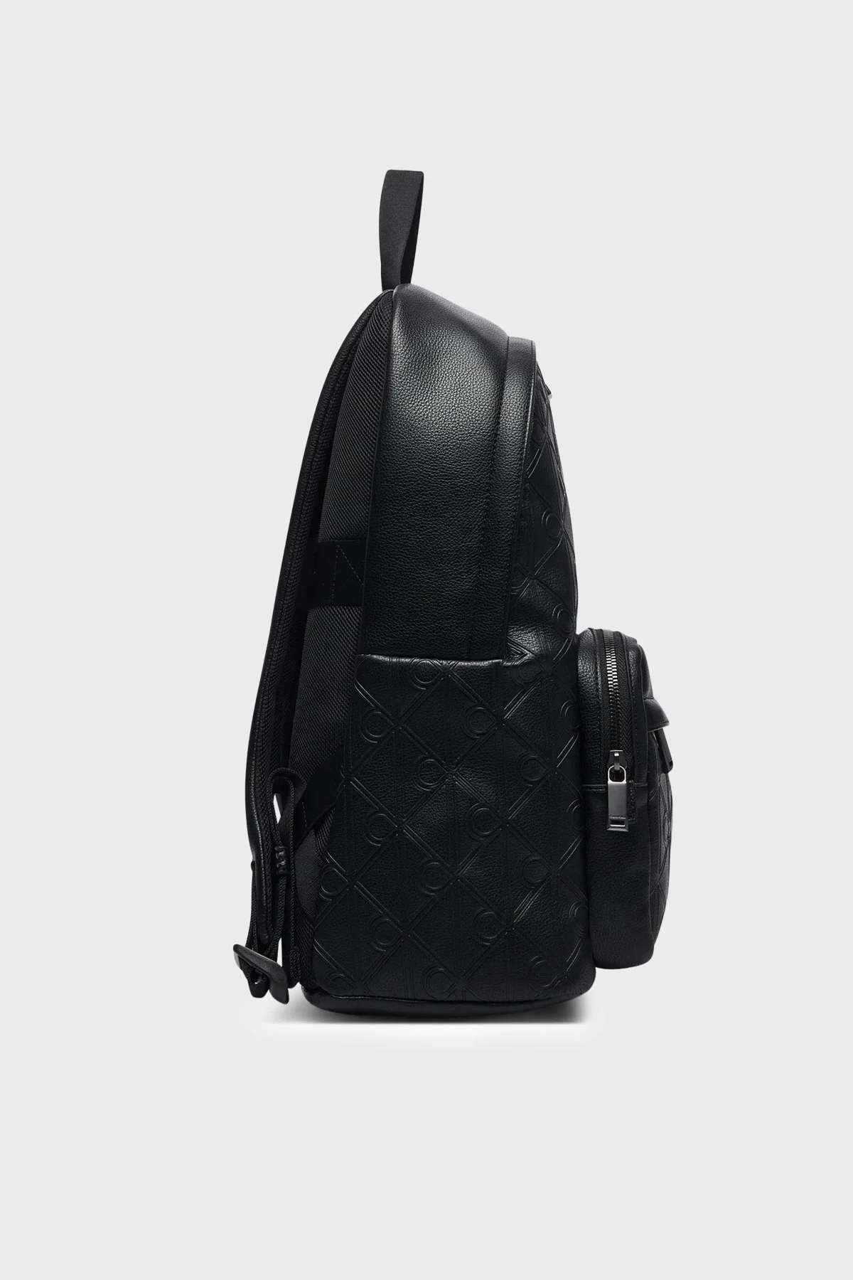 Calvin Klein Kabartma Logolu Ayarlanabilir Askılı Erkek Sırt Çantası LV04D3560G UB1 Siyah - 6