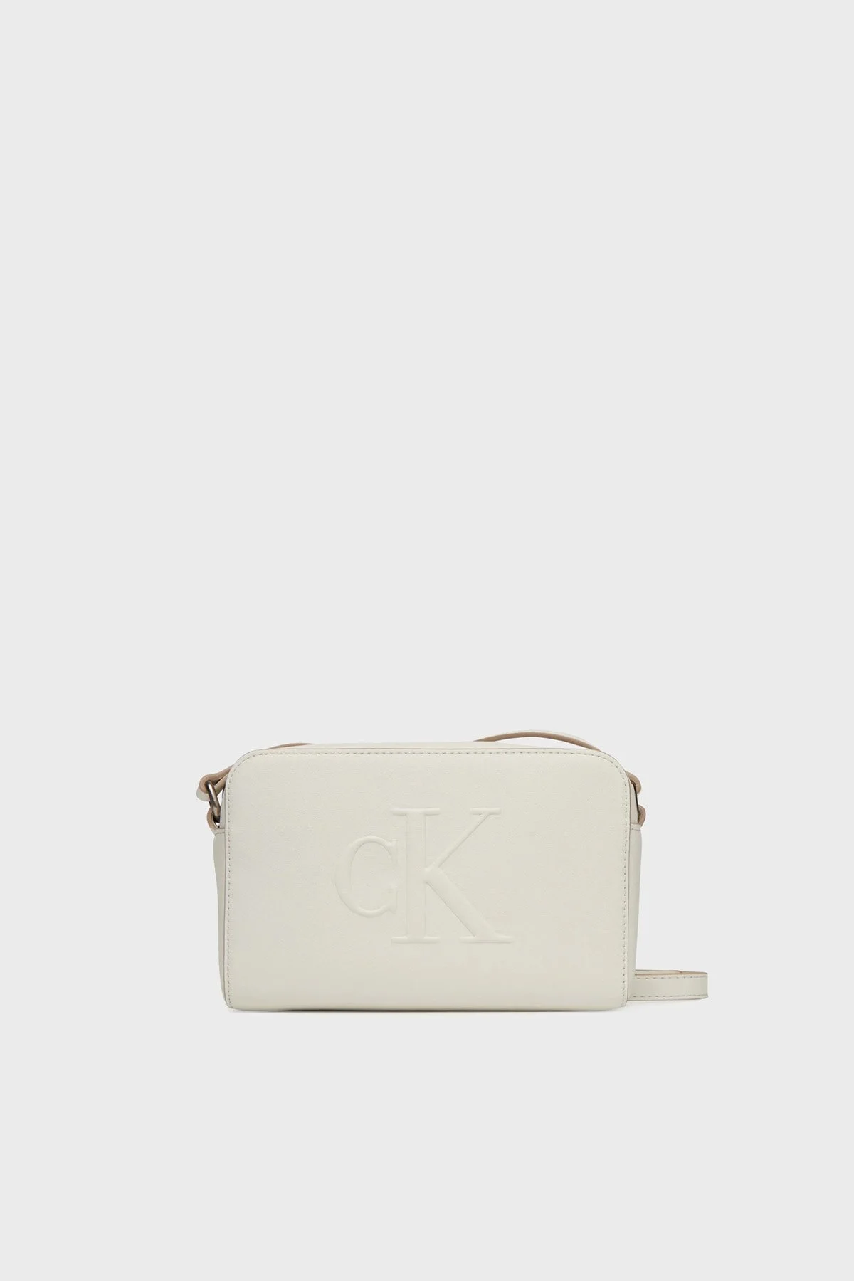 Calvin Klein Kabartma Logolu Ayarlanabilir Askılı LV04K3036GFUP Bayan Çanta LV04K3036G FUP BEYAZ - 1