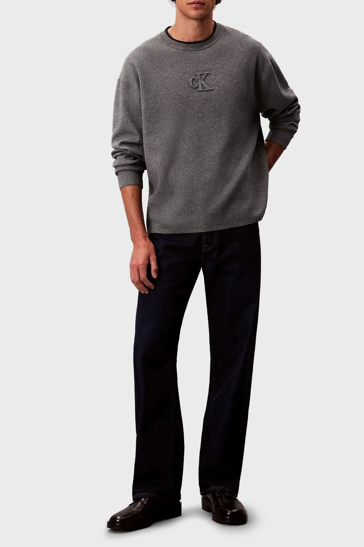 Calvin Klein Kabartmalı Logolu Regular Fit Sıfır Yaka LV04RD300GP7E Erkek Kazak LV04RD300G P7E GRİ - 2