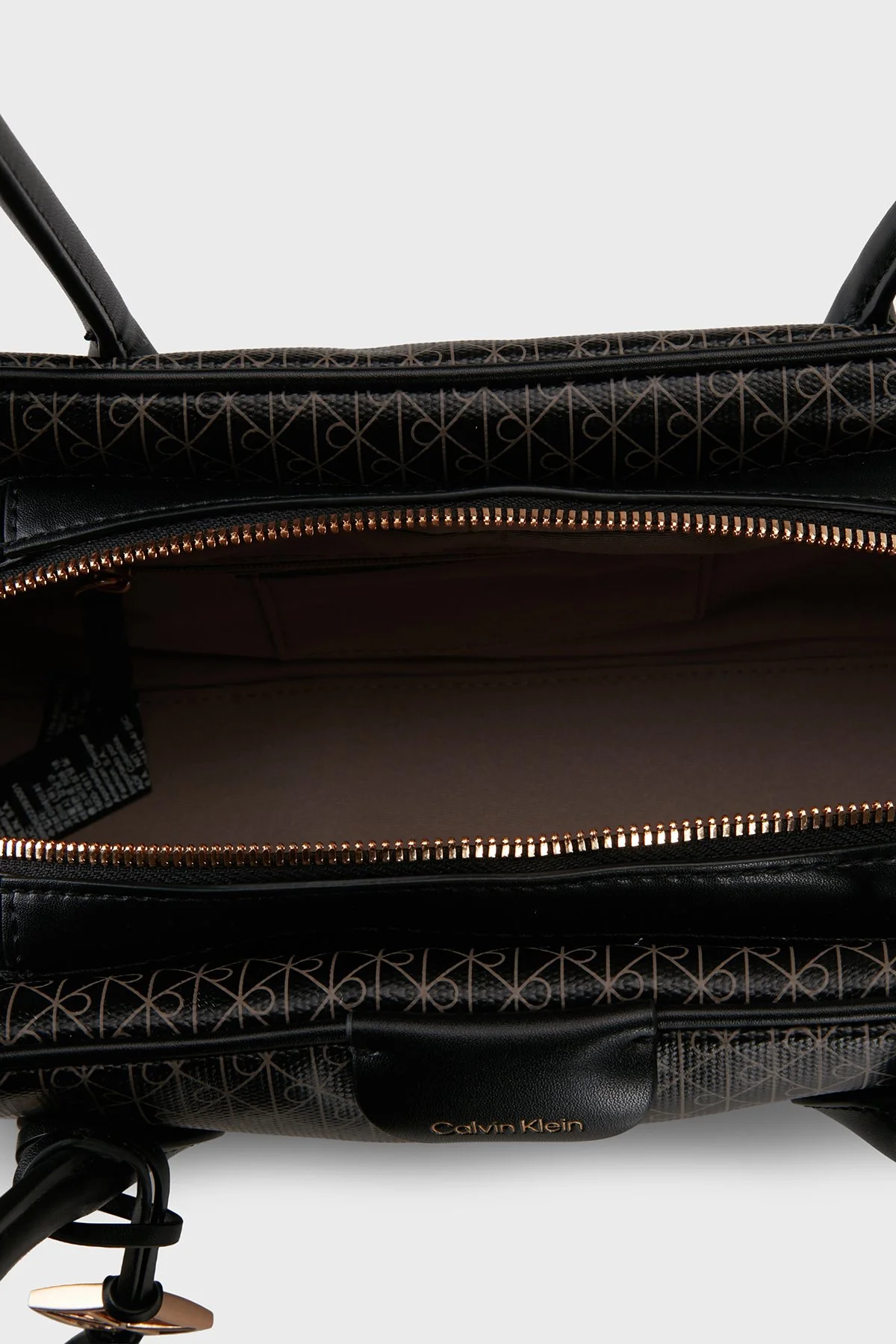 Calvin Klein Kadın Çanta LV04F3783G 2XA Siyah - 4