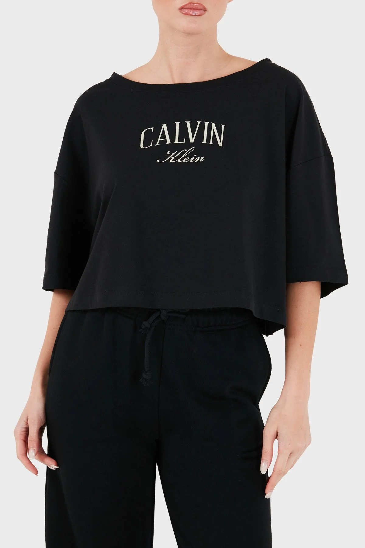 Calvin Klein Kadın T Shirt LV047H823G UB1 Siyah - 2