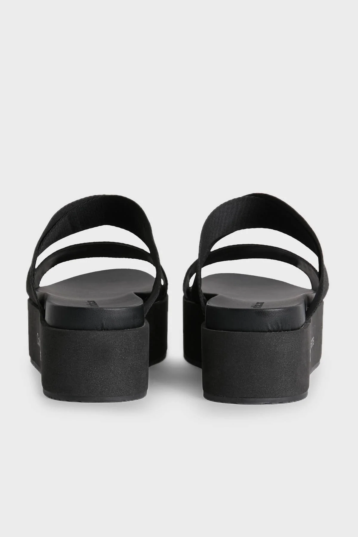 Calvin Klein Kalın Taban Logolu YW0YW00966BDS Bayan Terlik YW0YW00966 BDS SİYAH - 4