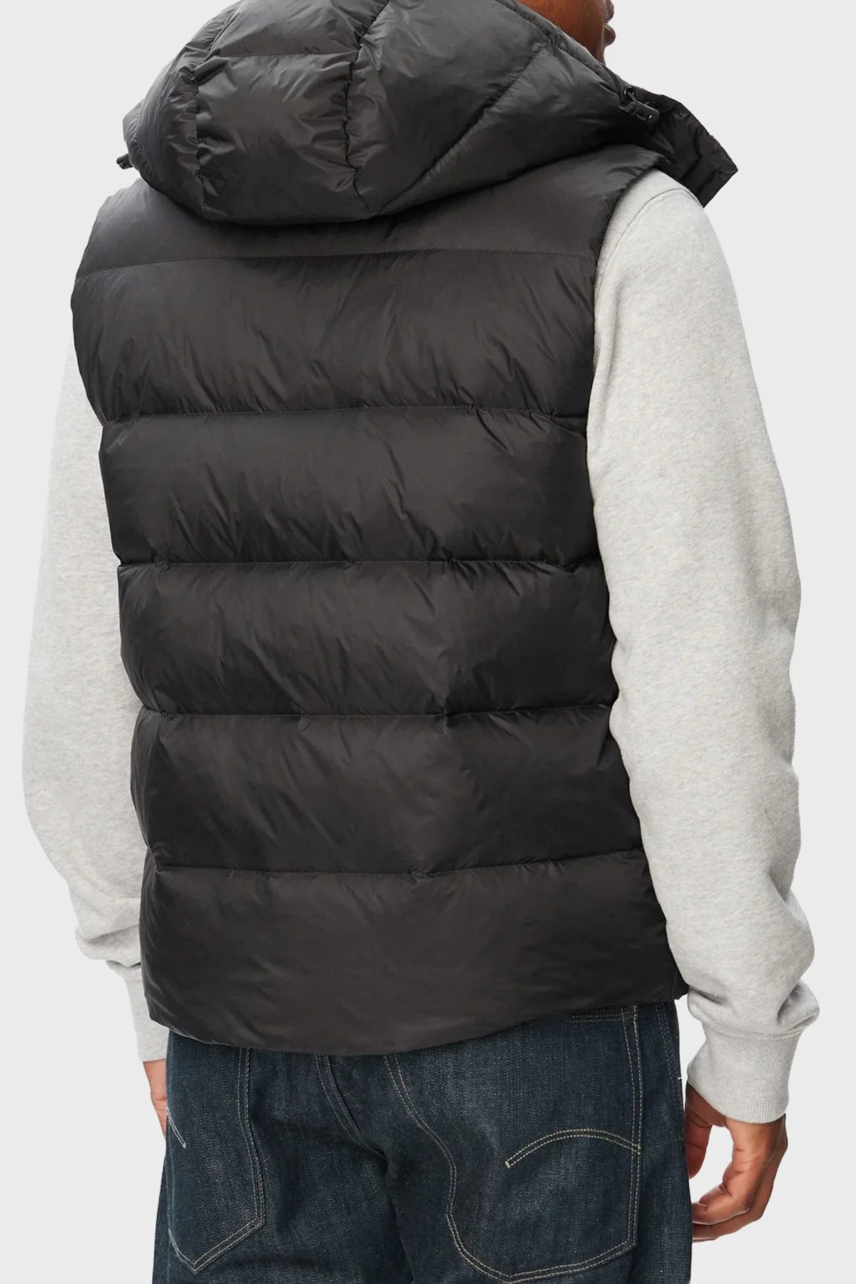 Calvin Klein Kapitoneli Çıkarılabilir Kapüşonlu Yaka Şişme LV04RG514GUB1 Erkek Yelek LV04RG514G UB1 Siyah - 3